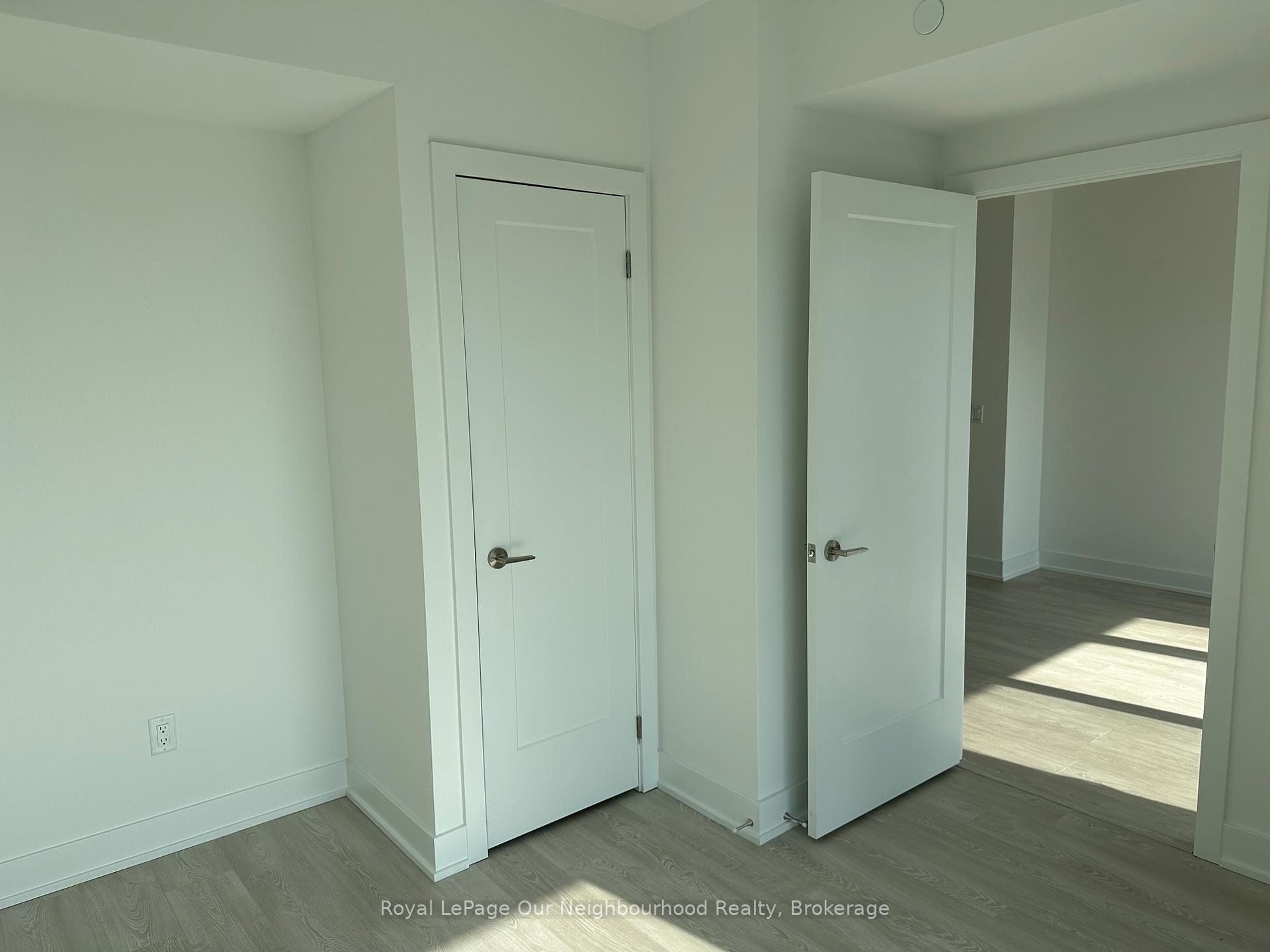 Photo 11 of Unit 2615, 2545 Simcoe Street N, Oshawa, Windfields — HOMEH