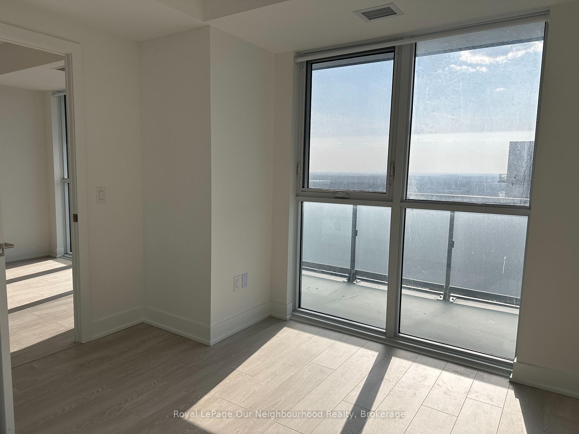 Photo 12 of Unit 2615, 2545 Simcoe Street N, Oshawa, Windfields — HOMEH