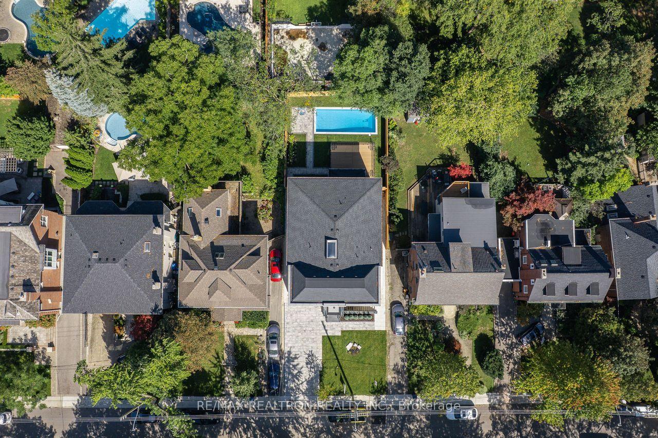 Photo 4 of 24 Strathallan Boulevard, Toronto, Lawrence Park South — HOMEH