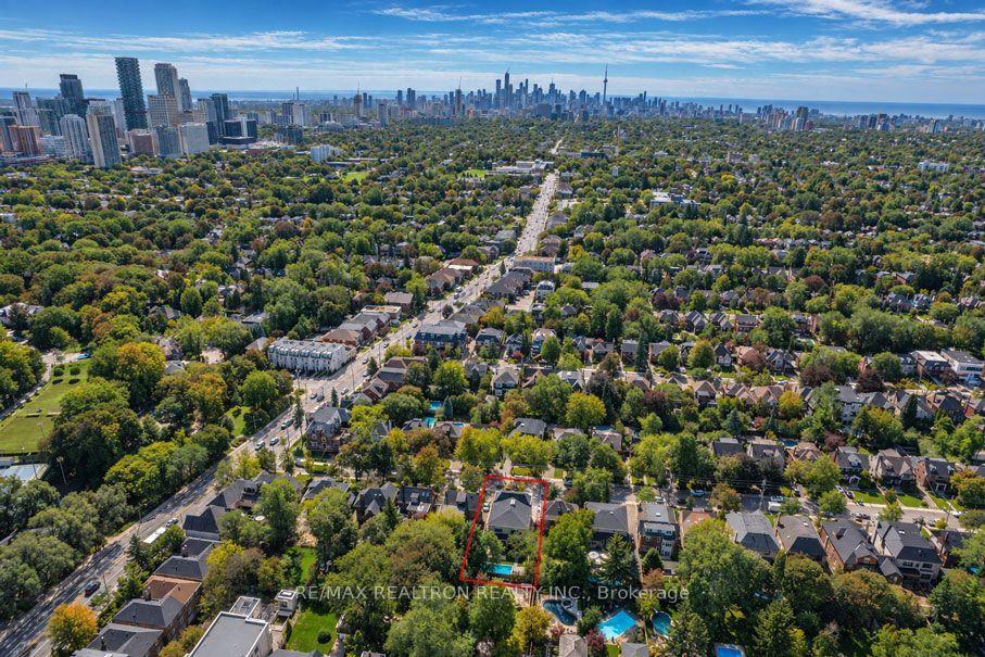 Photo 5 of 24 Strathallan Boulevard, Toronto, Lawrence Park South — HOMEH