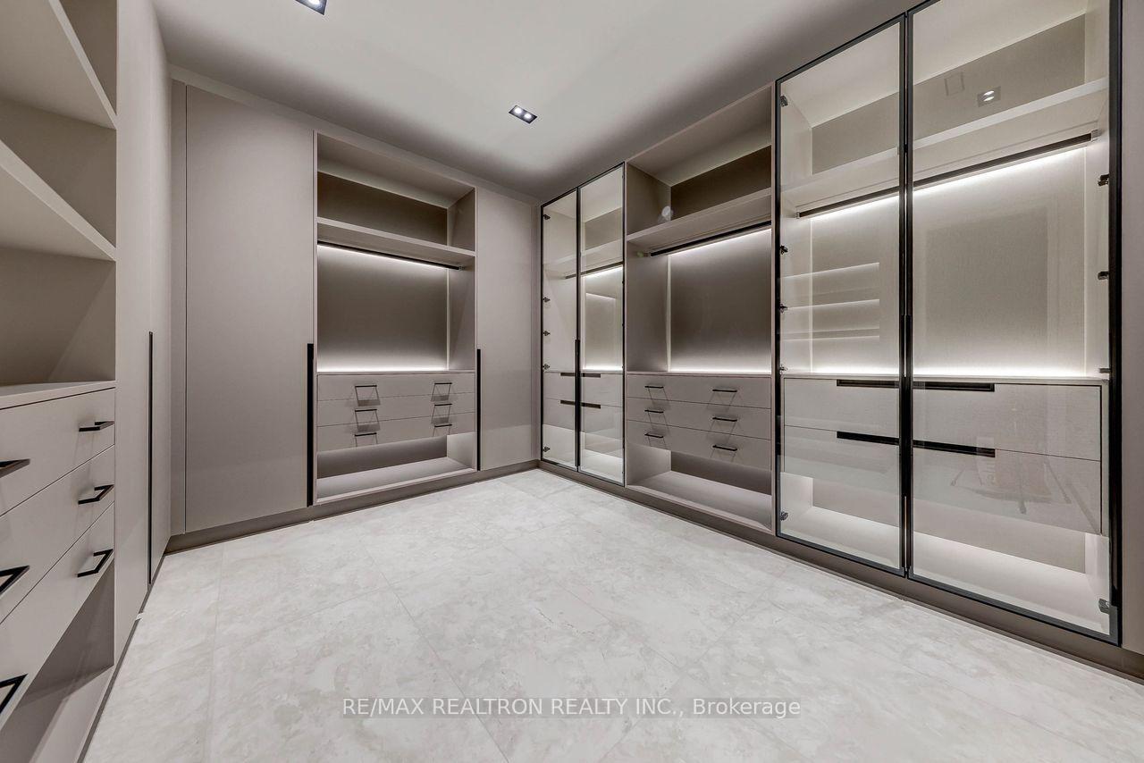 Photo 32 of 24 Strathallan Boulevard, Toronto, Lawrence Park South — HOMEH