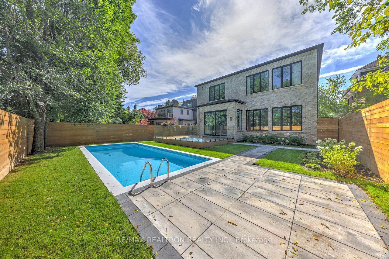 Photo 47 of 24 Strathallan Boulevard, Toronto, Lawrence Park South — HOMEH
