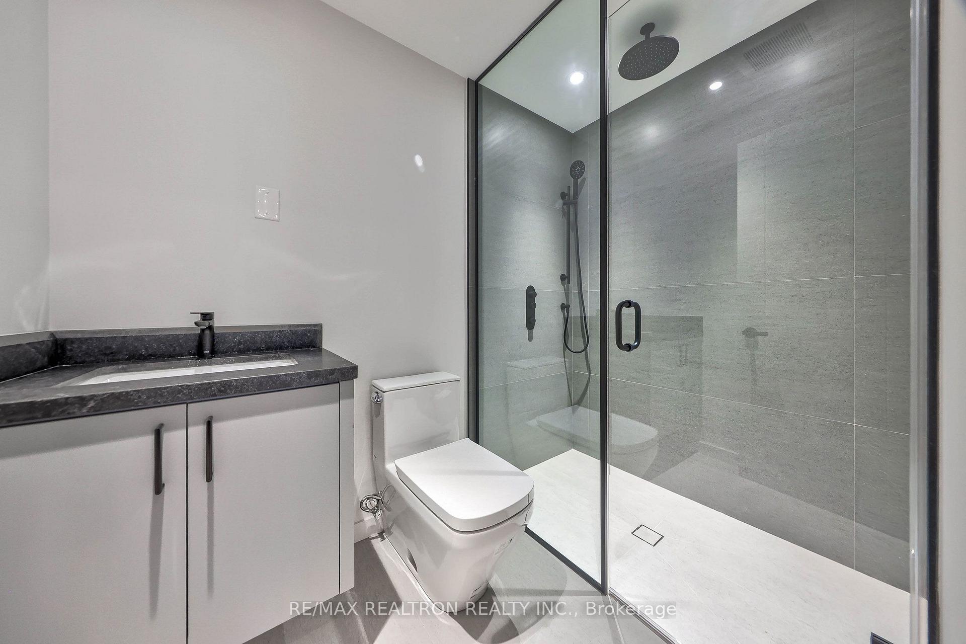 Photo 50 of 24 Strathallan Boulevard, Toronto, Lawrence Park South — HOMEH