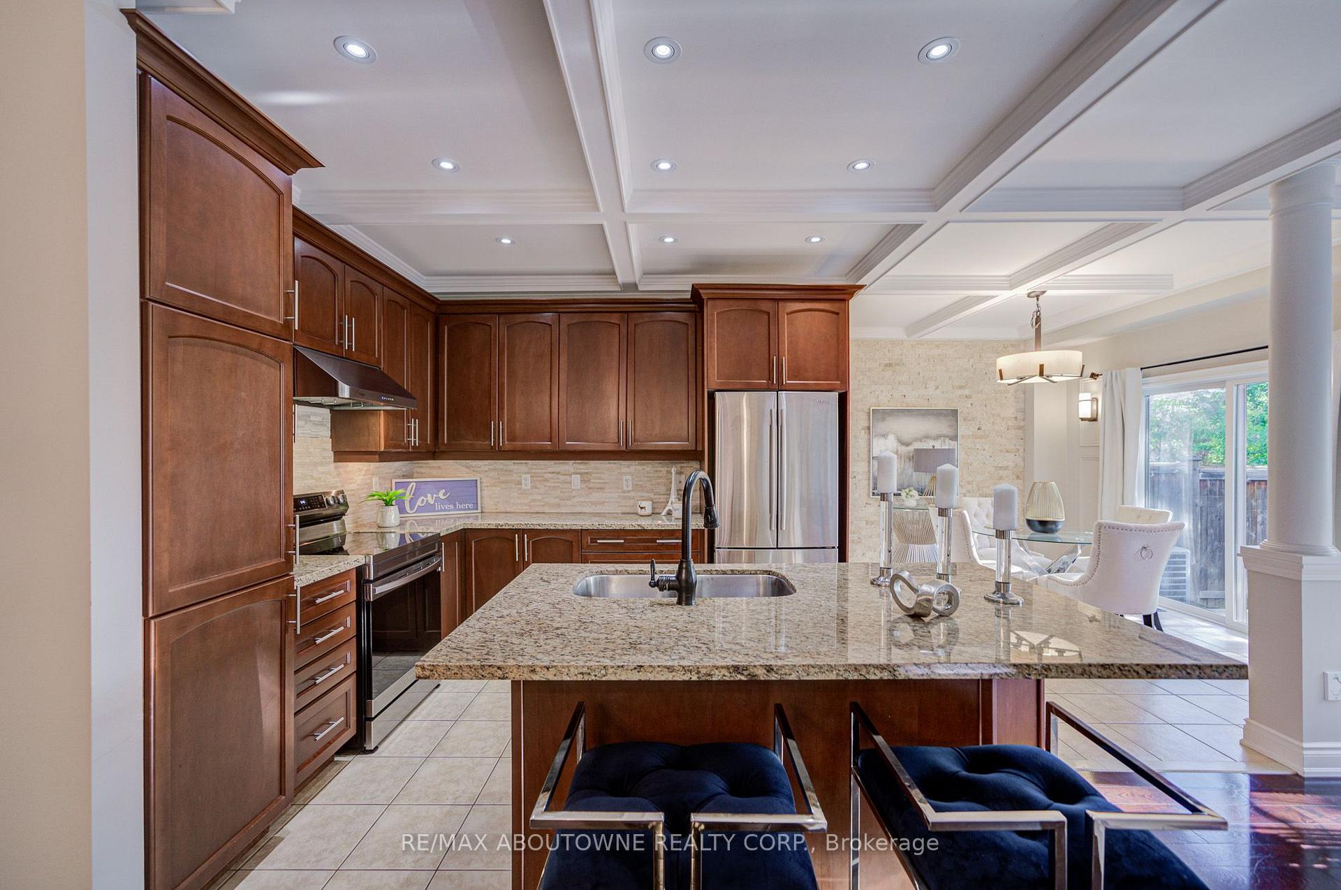 Photo 12 of 4228 Fuller Crescent, Burlington, Alton — HOMEH