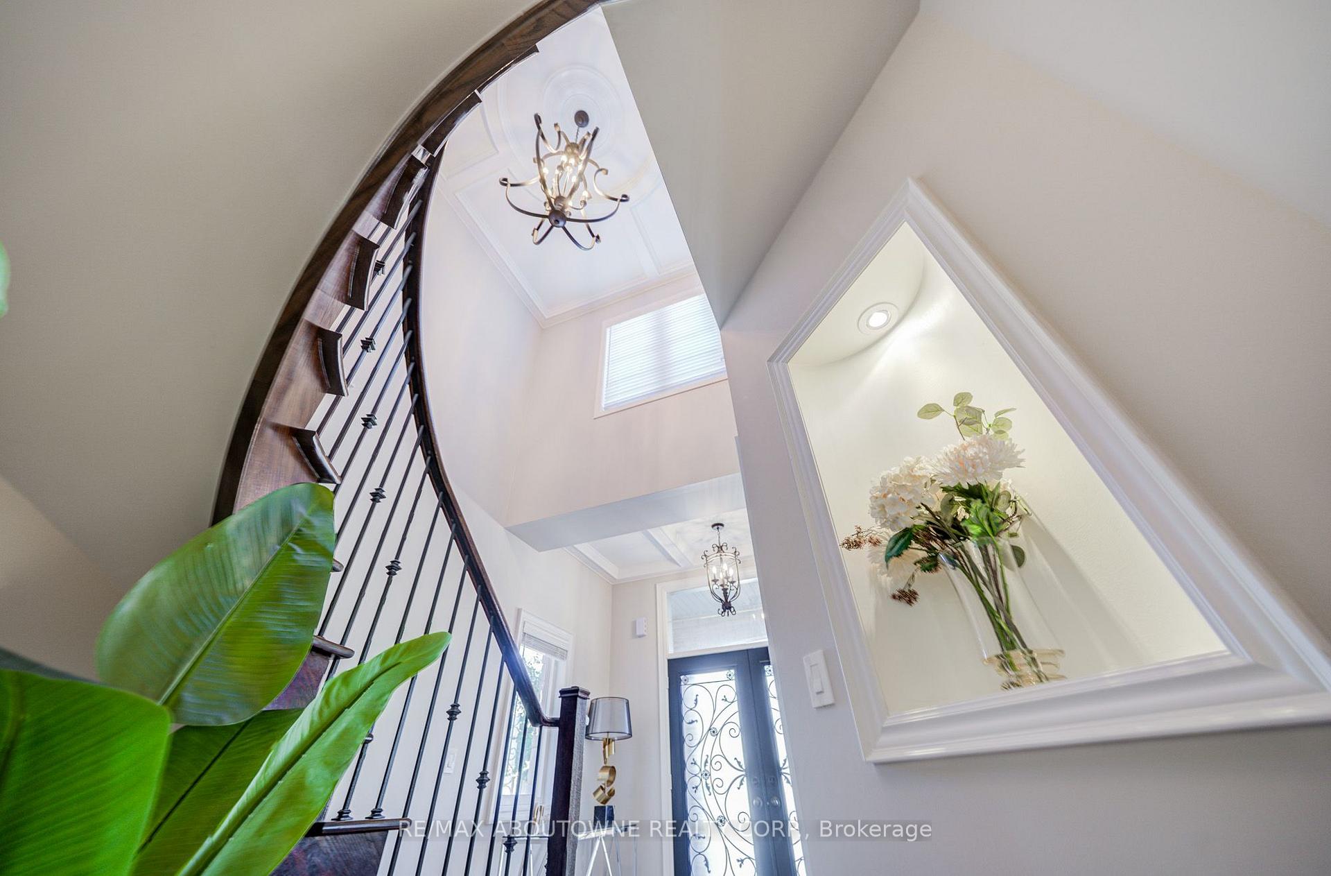 Photo 26 of 4228 Fuller Crescent, Burlington, Alton — HOMEH