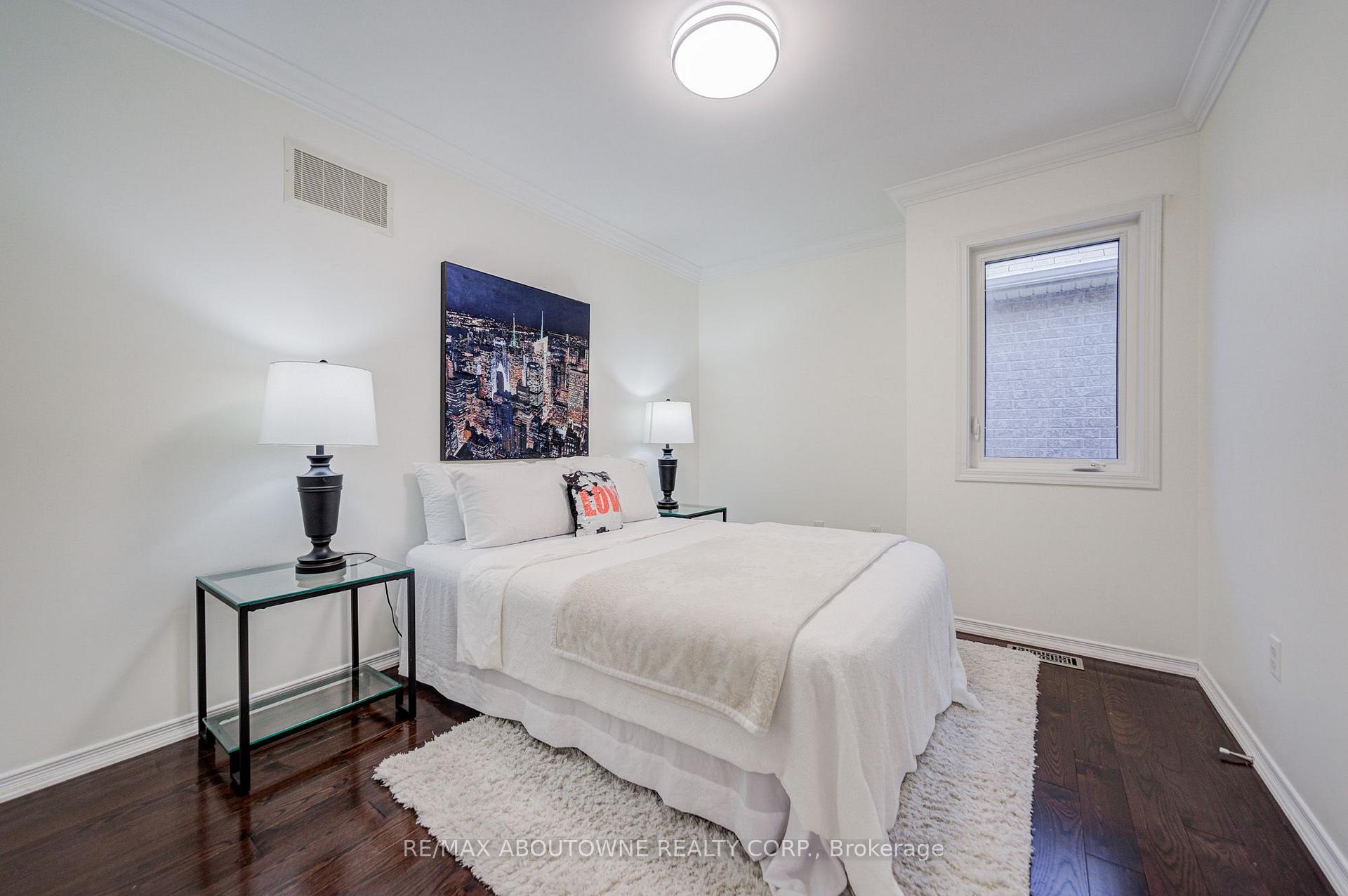 Photo 32 of 4228 Fuller Crescent, Burlington, Alton — HOMEH