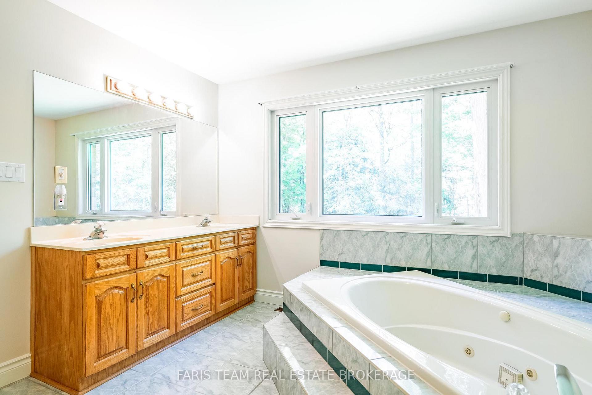 Photo 21 of 2088 Wilkinson Street, Innisfil, Rural Innisfil — HOMEH