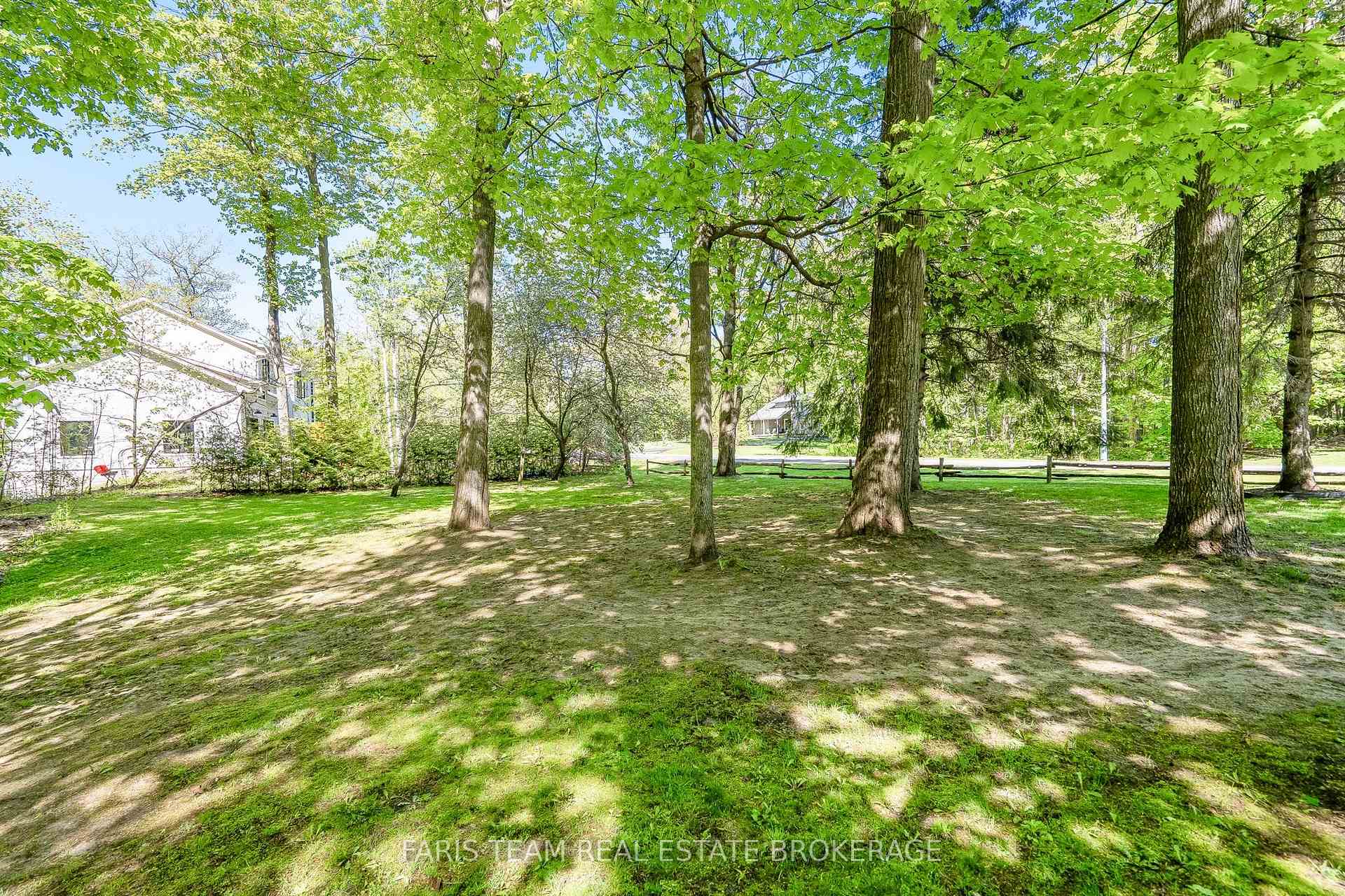 Photo 37 of 2088 Wilkinson Street, Innisfil, Rural Innisfil — HOMEH
