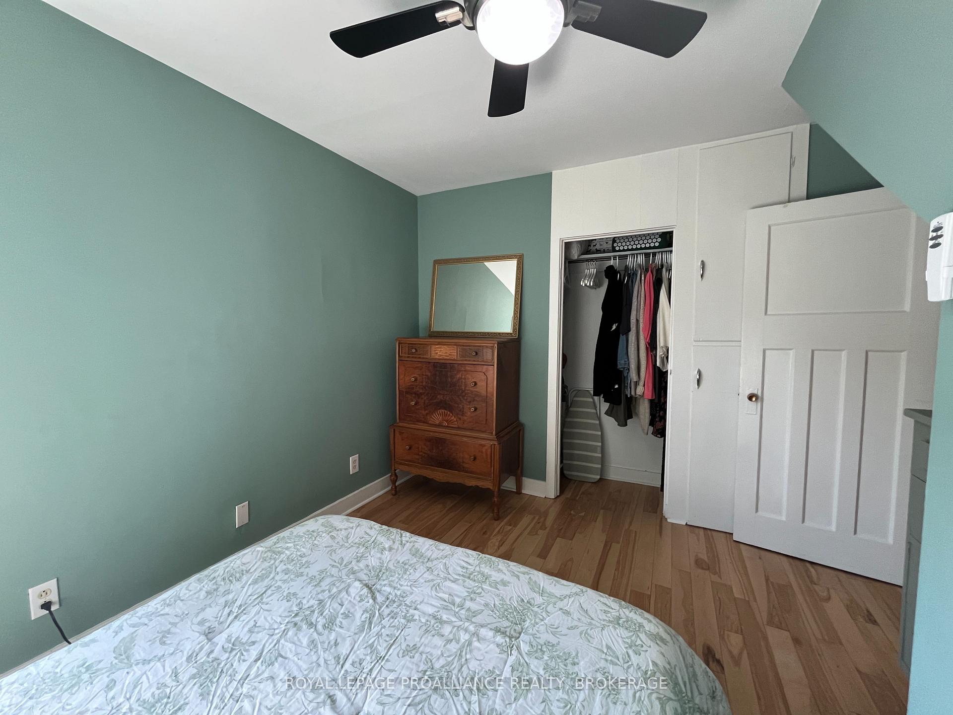 Photo 20 of 7 Third Avenue, Kingston, East of Sir John A. Blvd — HOMEH