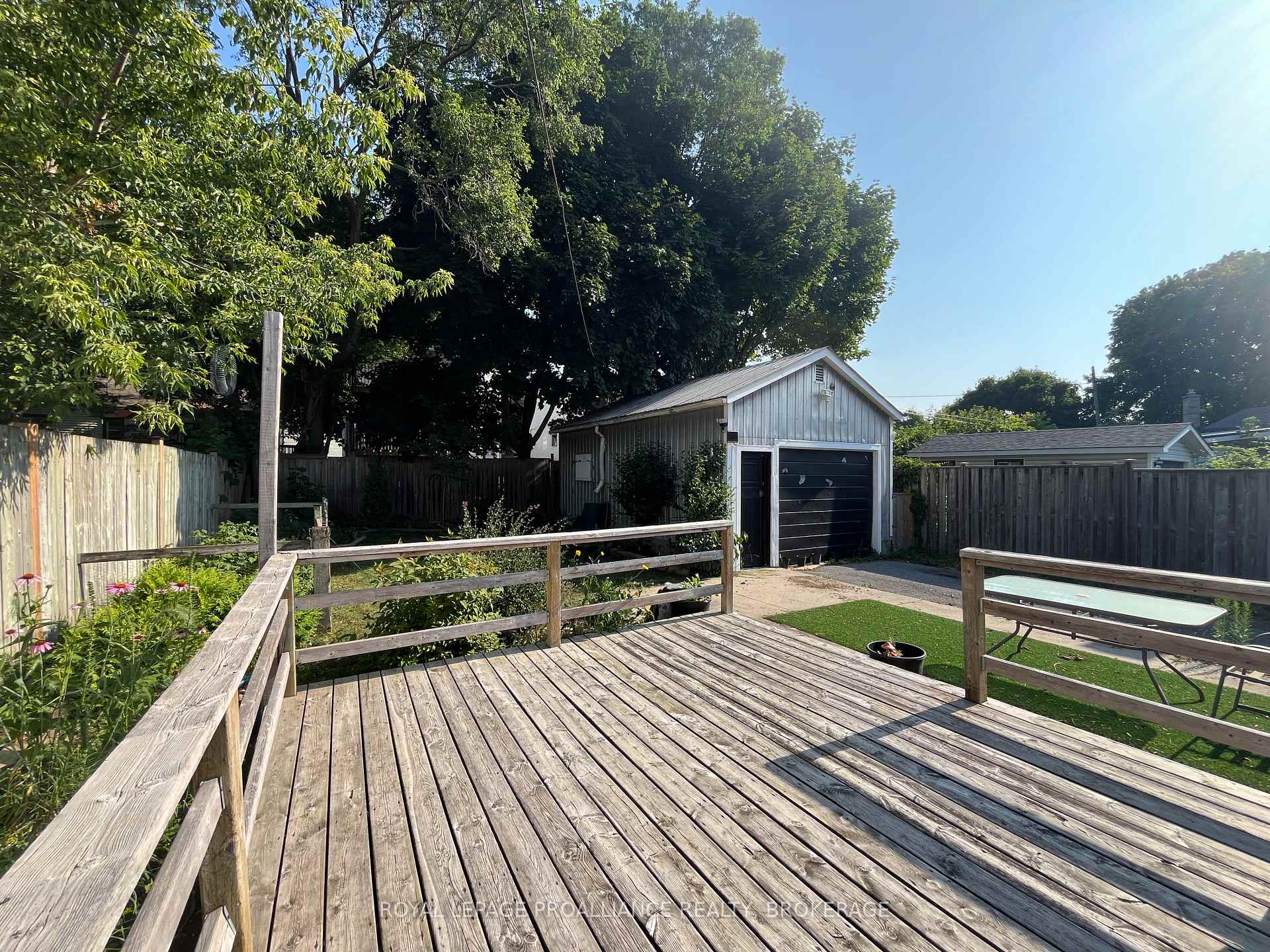 Photo 37 of 7 Third Avenue, Kingston, East of Sir John A. Blvd — HOMEH