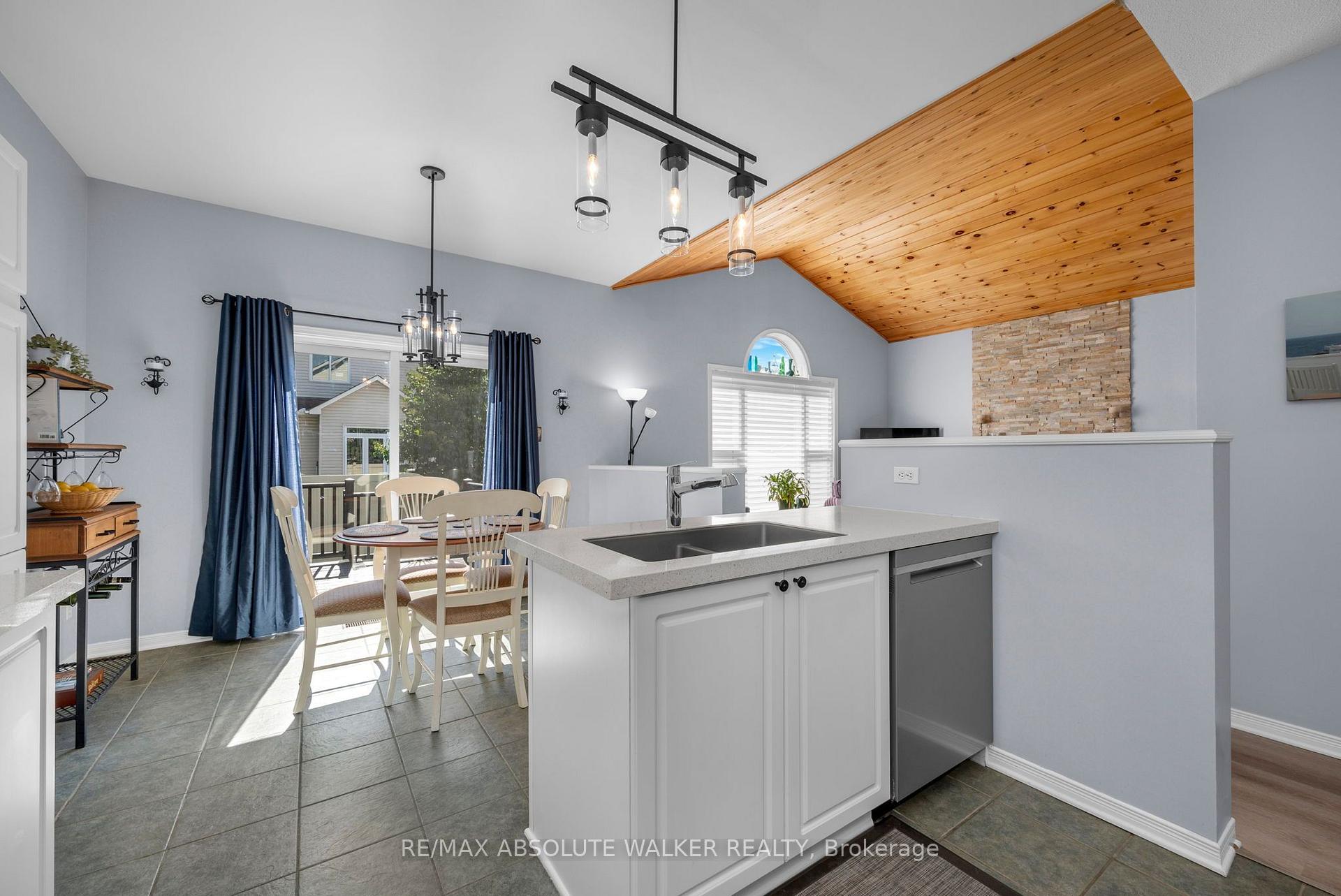 Photo 13 of 75 Calaveras Avenue, Ottawa, Barrhaven - Longfields — HOMEH