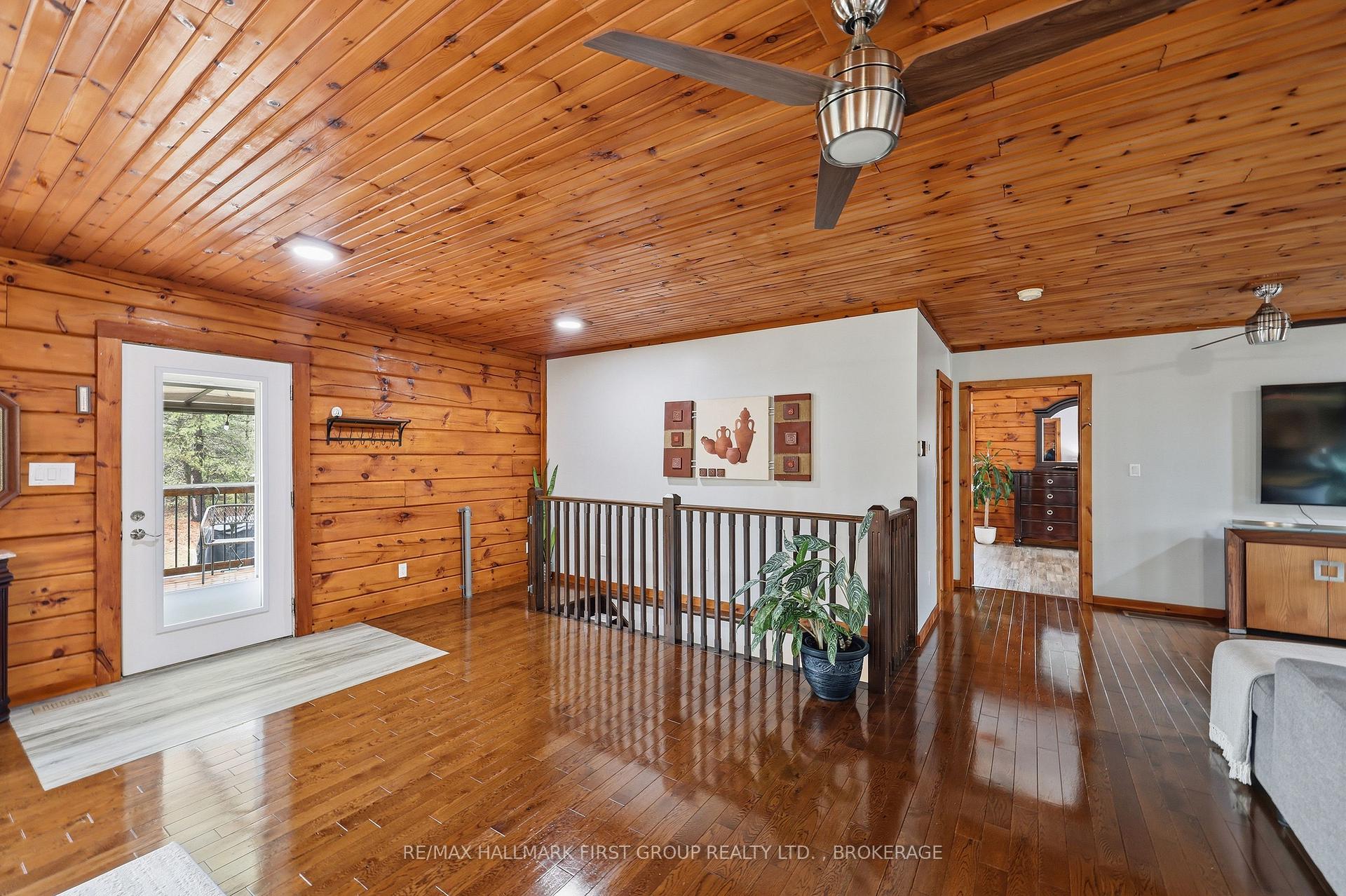 Photo 7 of 2723 Desert Lake Road, Frontenac, Frontenac South — HOMEH
