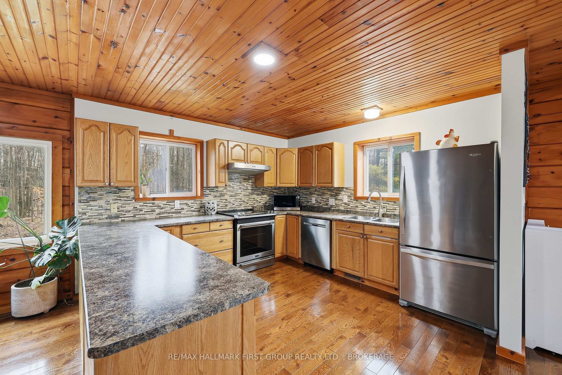 Photo 9 of 2723 Desert Lake Road, Frontenac, Frontenac South — HOMEH