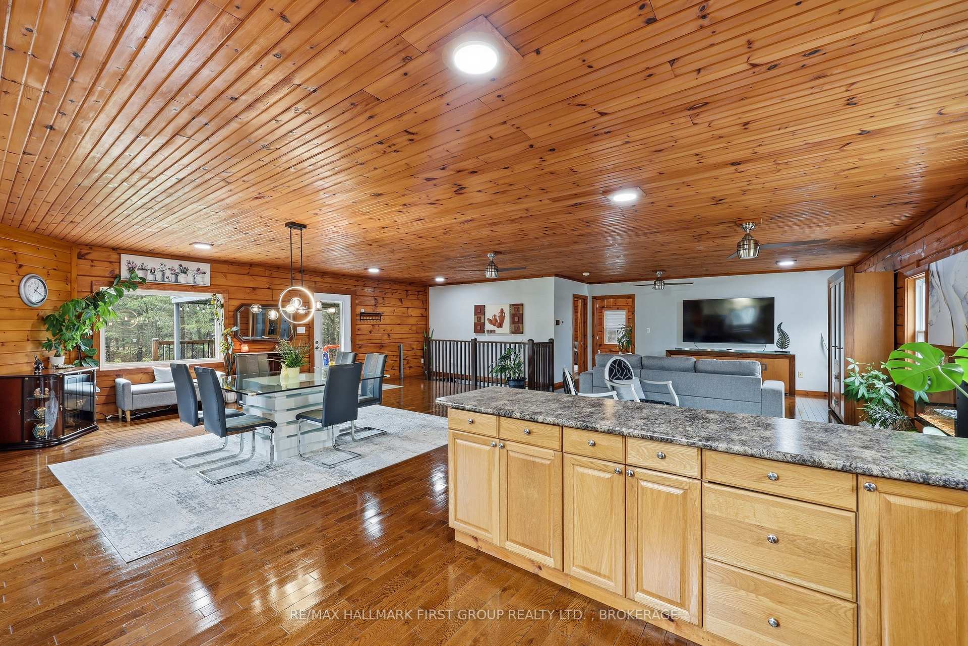 Photo 12 of 2723 Desert Lake Road, Frontenac, Frontenac South — HOMEH