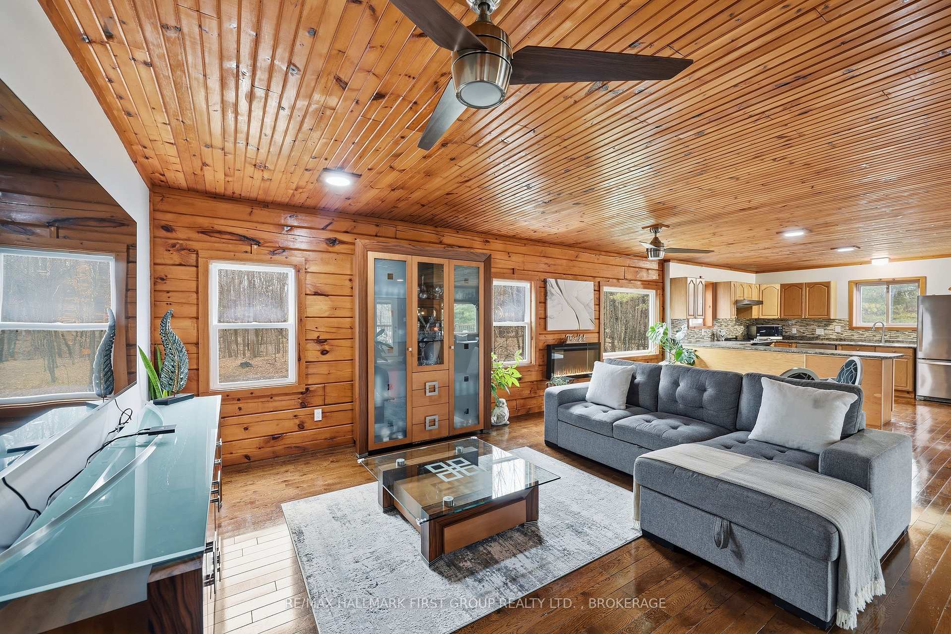 Photo 13 of 2723 Desert Lake Road, Frontenac, Frontenac South — HOMEH