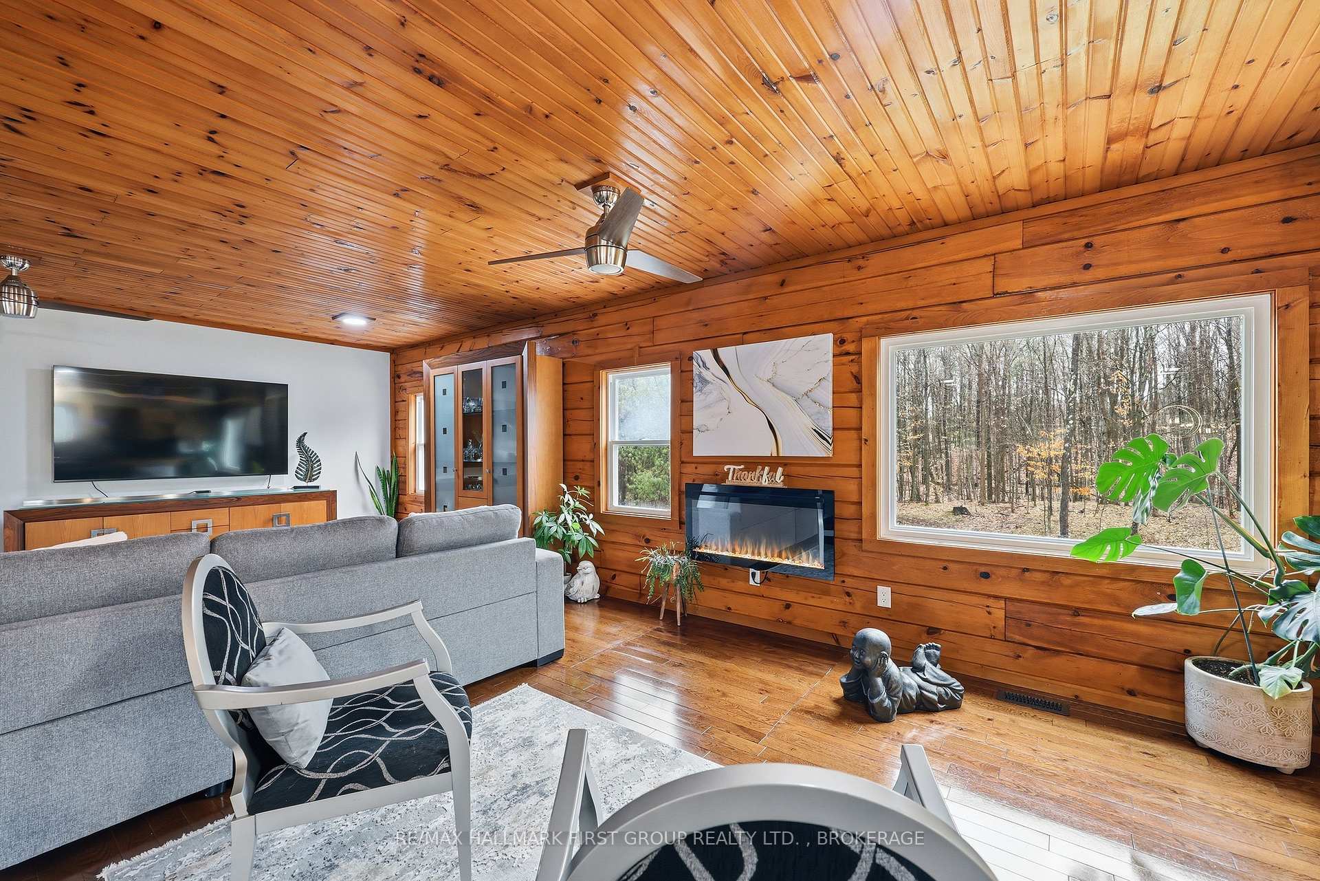 Photo 14 of 2723 Desert Lake Road, Frontenac, Frontenac South — HOMEH