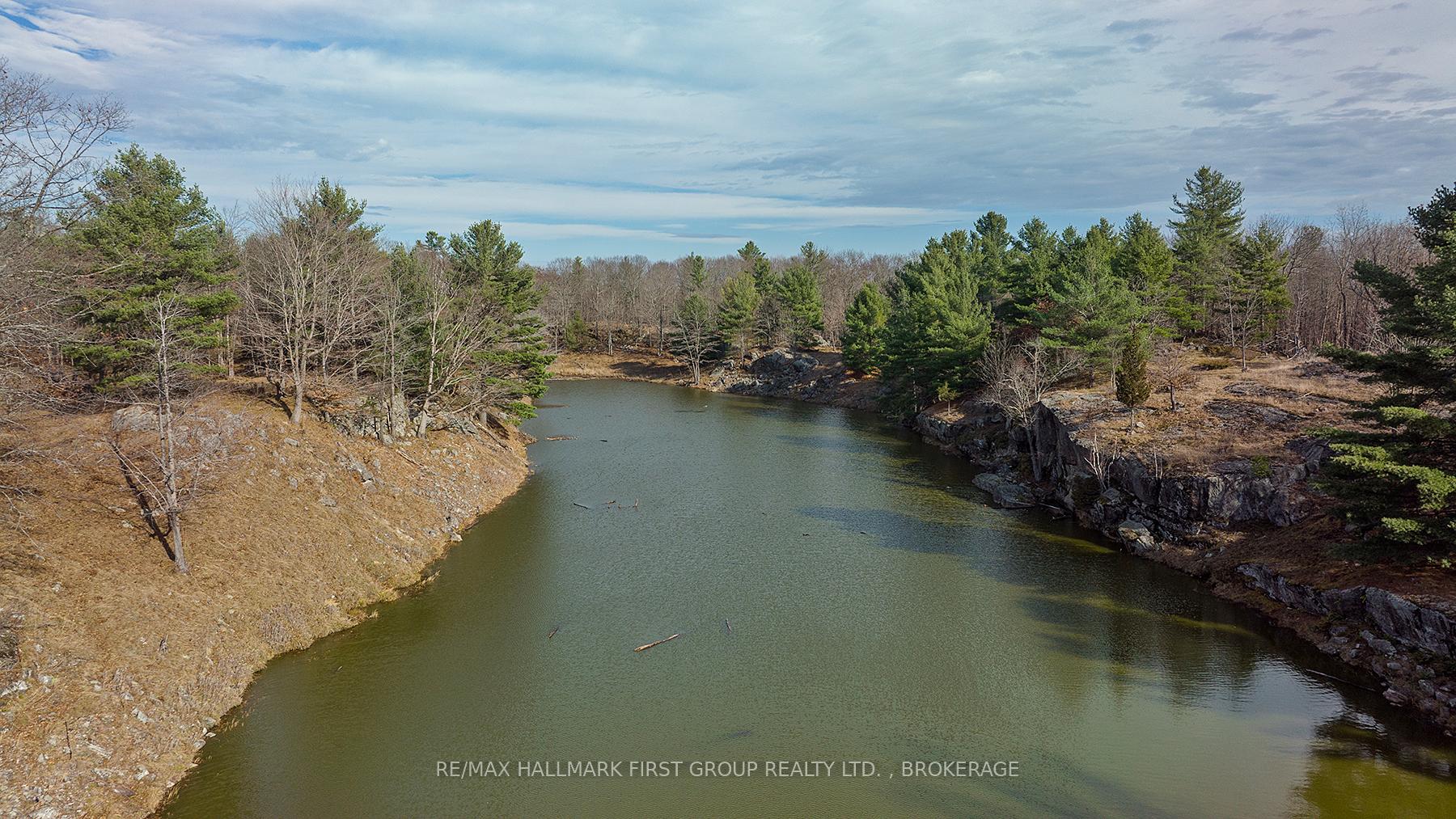 Photo 48 of 2723 Desert Lake Road, Frontenac, Frontenac South — HOMEH