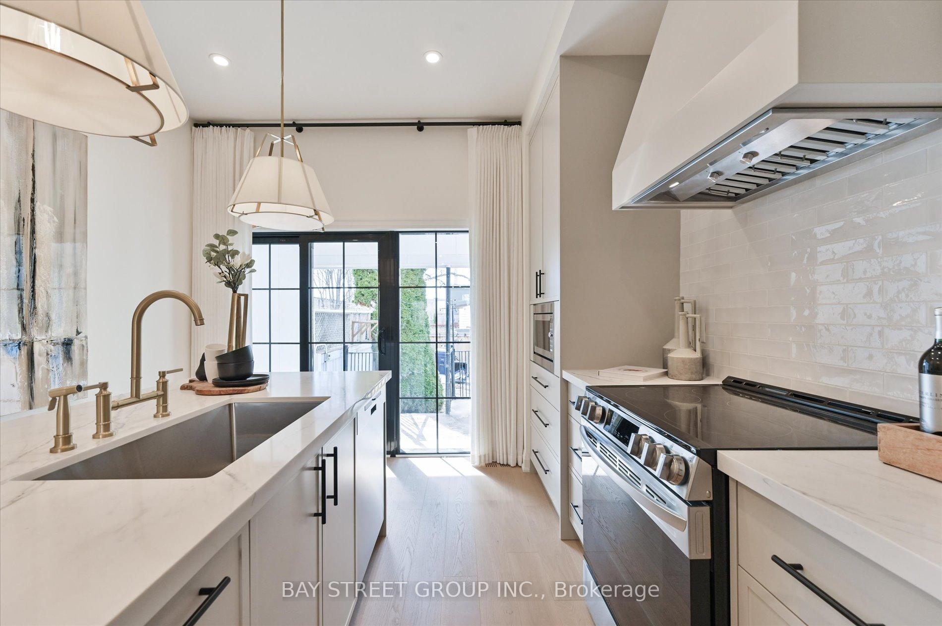 Photo 12 of 547 Eastern Avenue, Toronto, South Riverdale — HOMEH