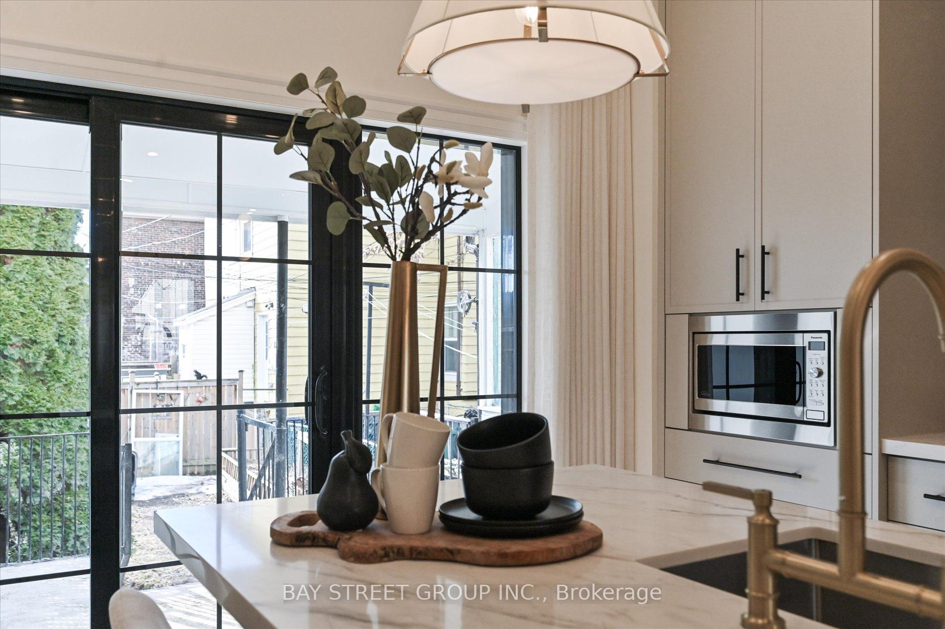 Photo 14 of 547 Eastern Avenue, Toronto, South Riverdale — HOMEH