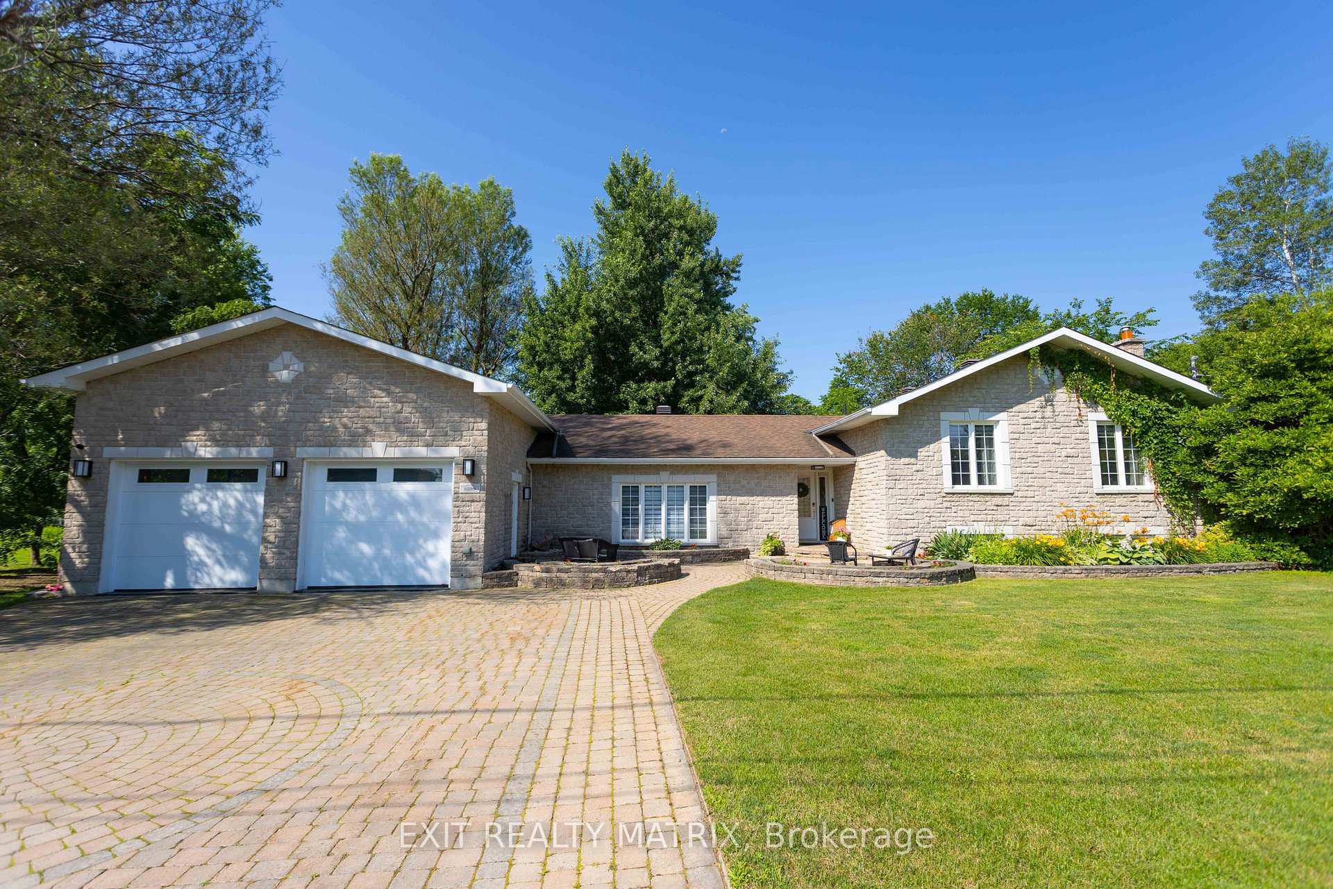 Photo of 8399 Rowan Drive