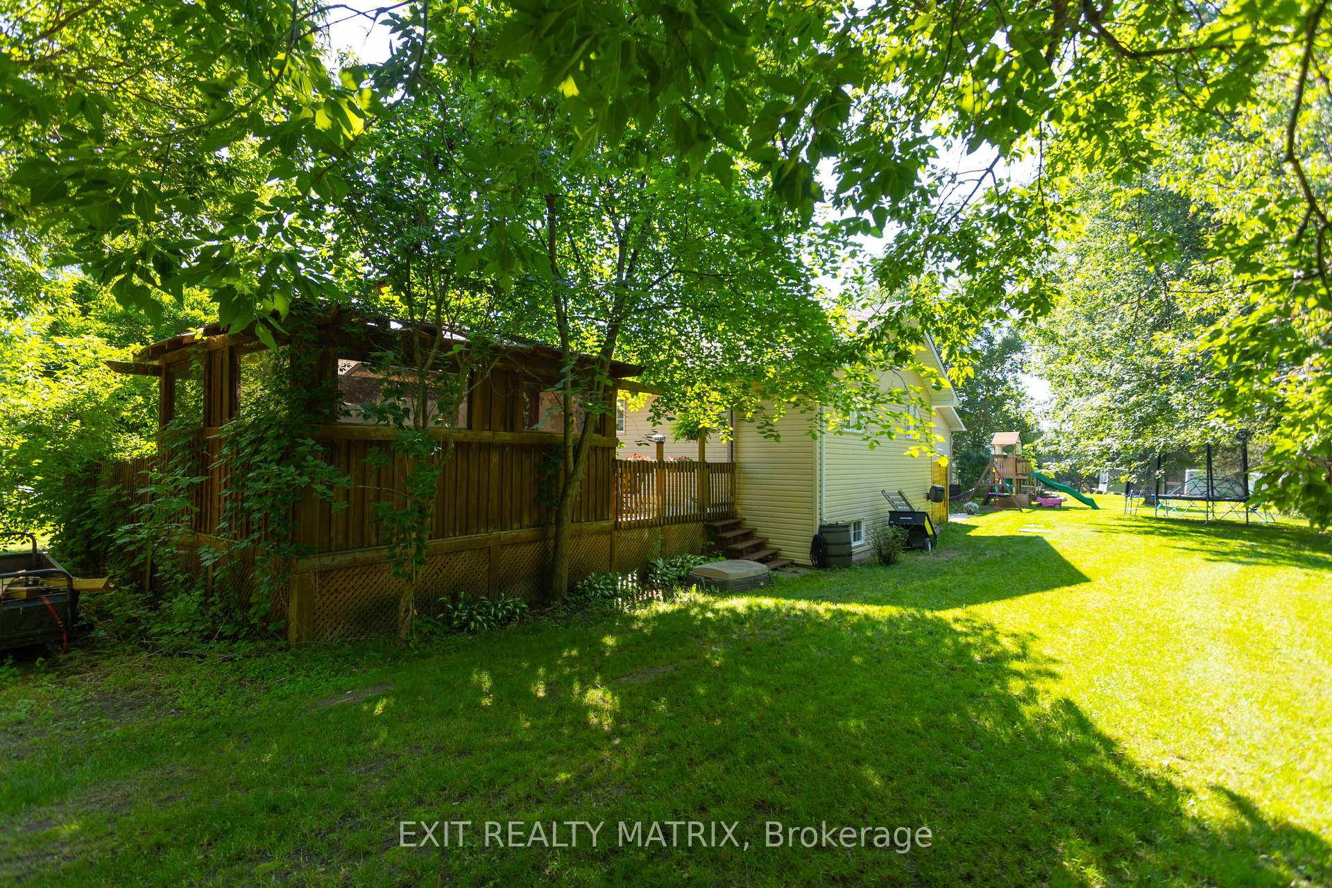 Photo 40 of 8399 Rowan Drive, Ottawa, Metcalfe — HOMEH