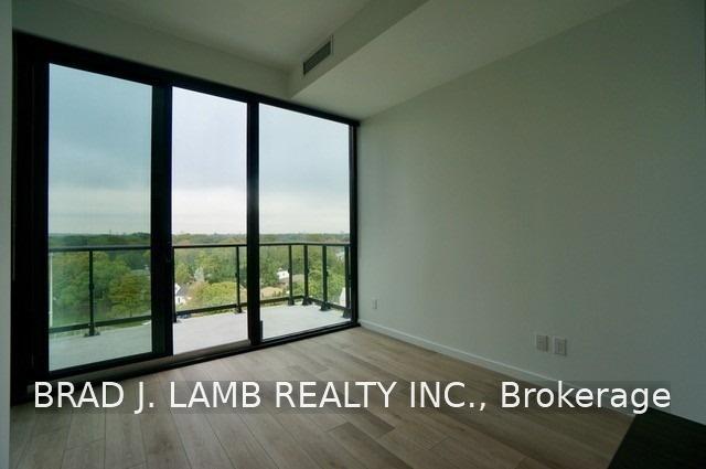 Photo 6 of Unit 802, 7 Smith Crescent, Etobicoke, Stonegate-Queensway — HOMEH