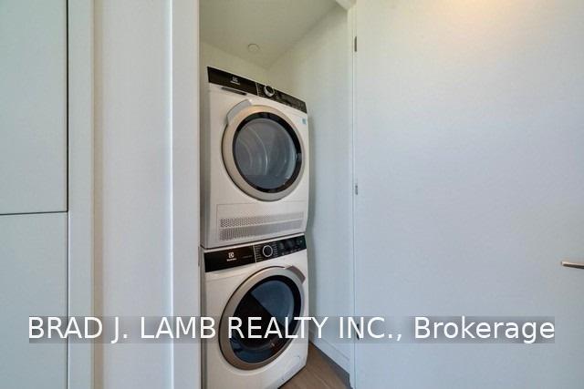 Photo 12 of Unit 802, 7 Smith Crescent, Etobicoke, Stonegate-Queensway — HOMEH