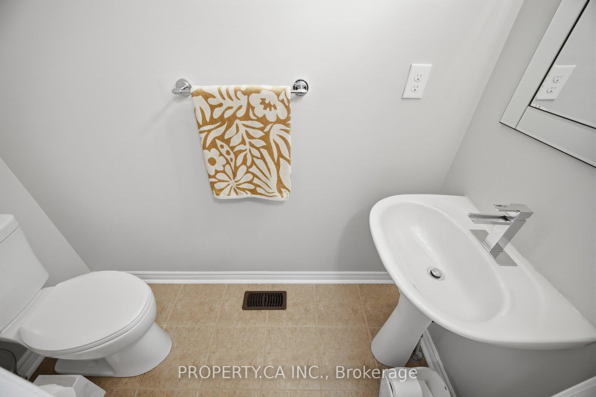 Photo 18 of 46 Fred Mclaren Boulevard, Markham, Wismer — HOMEH