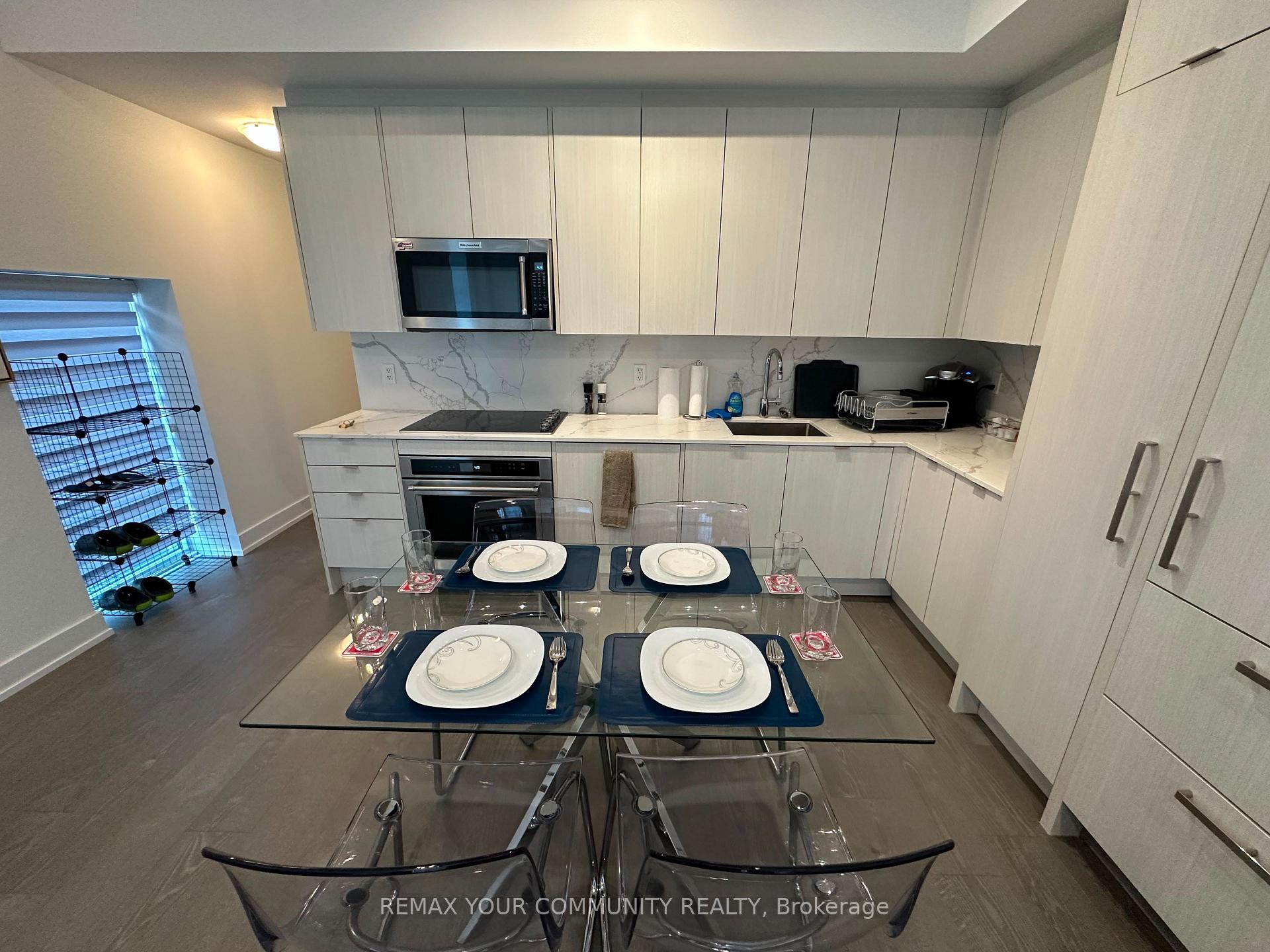 Photo 3 of Unit TH 1, 175 Pears Avenue, Toronto, The Annex — HOMEH