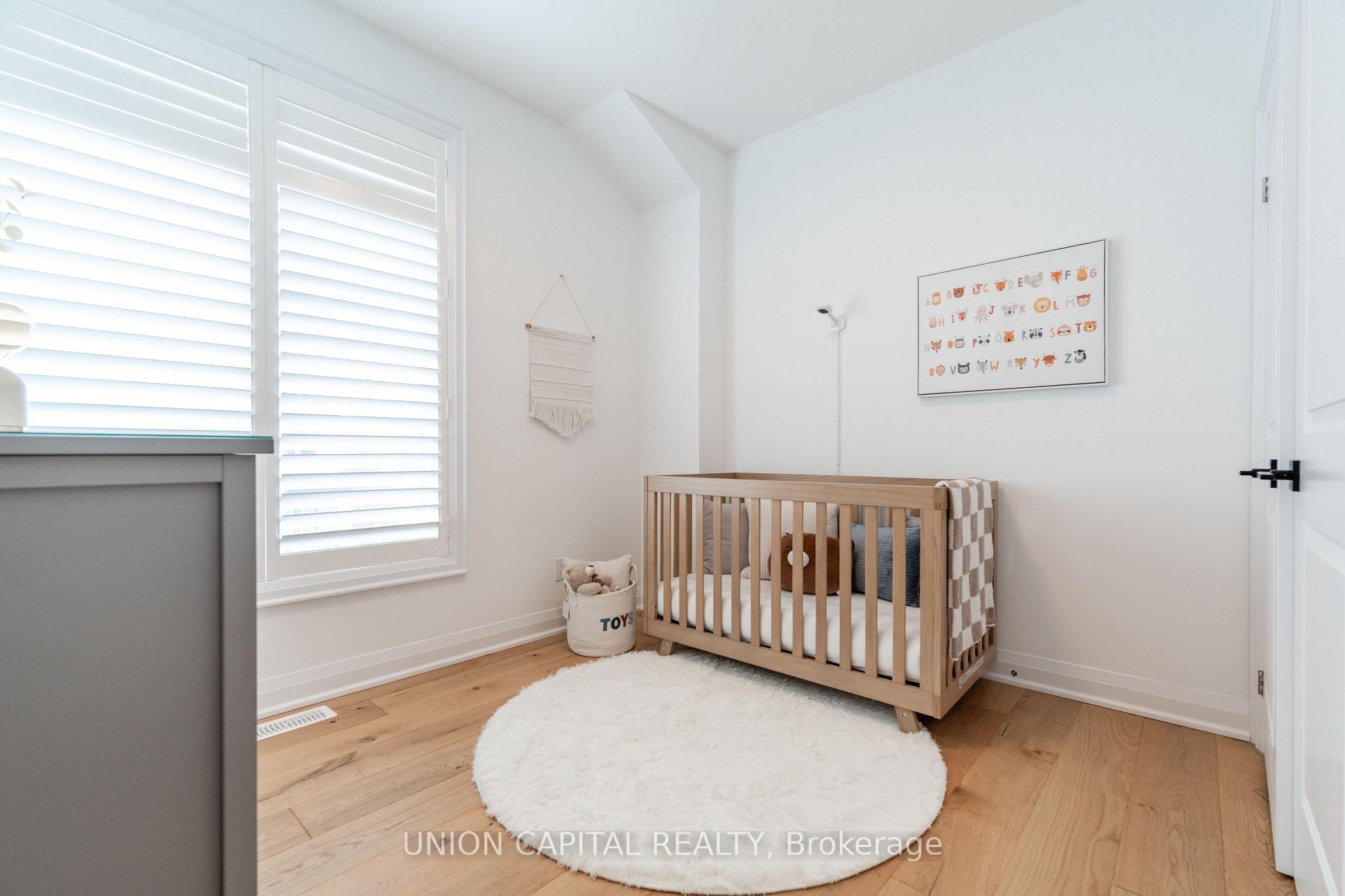 Photo 25 of 9 Seedling Crescent, Whitchurch-Stouffville, Stouffville — HOMEH