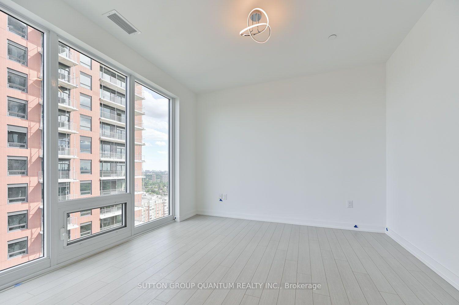Photo 13 of Unit 1821, 4010 Eglinton Avenue W, Etobicoke, Humber Heights — HOMEH
