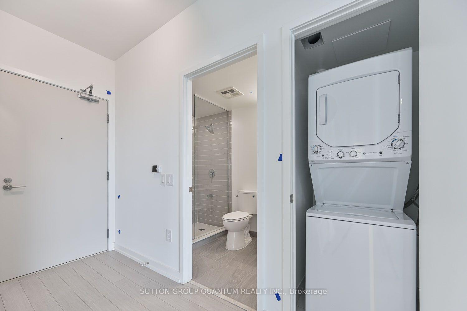 Photo 21 of Unit 1821, 4010 Eglinton Avenue W, Etobicoke, Humber Heights — HOMEH
