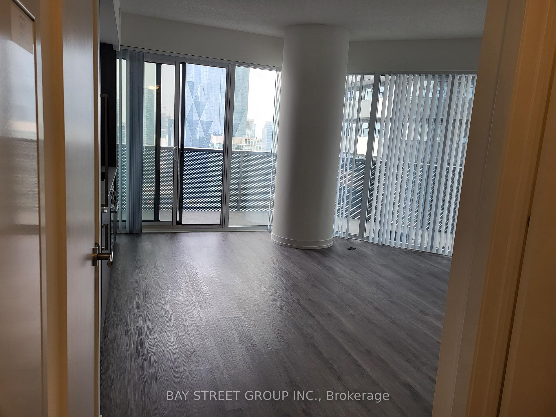 Photo 9 of Unit 4615, 138 Downes Street, Toronto, Waterfront Communities — HOMEH