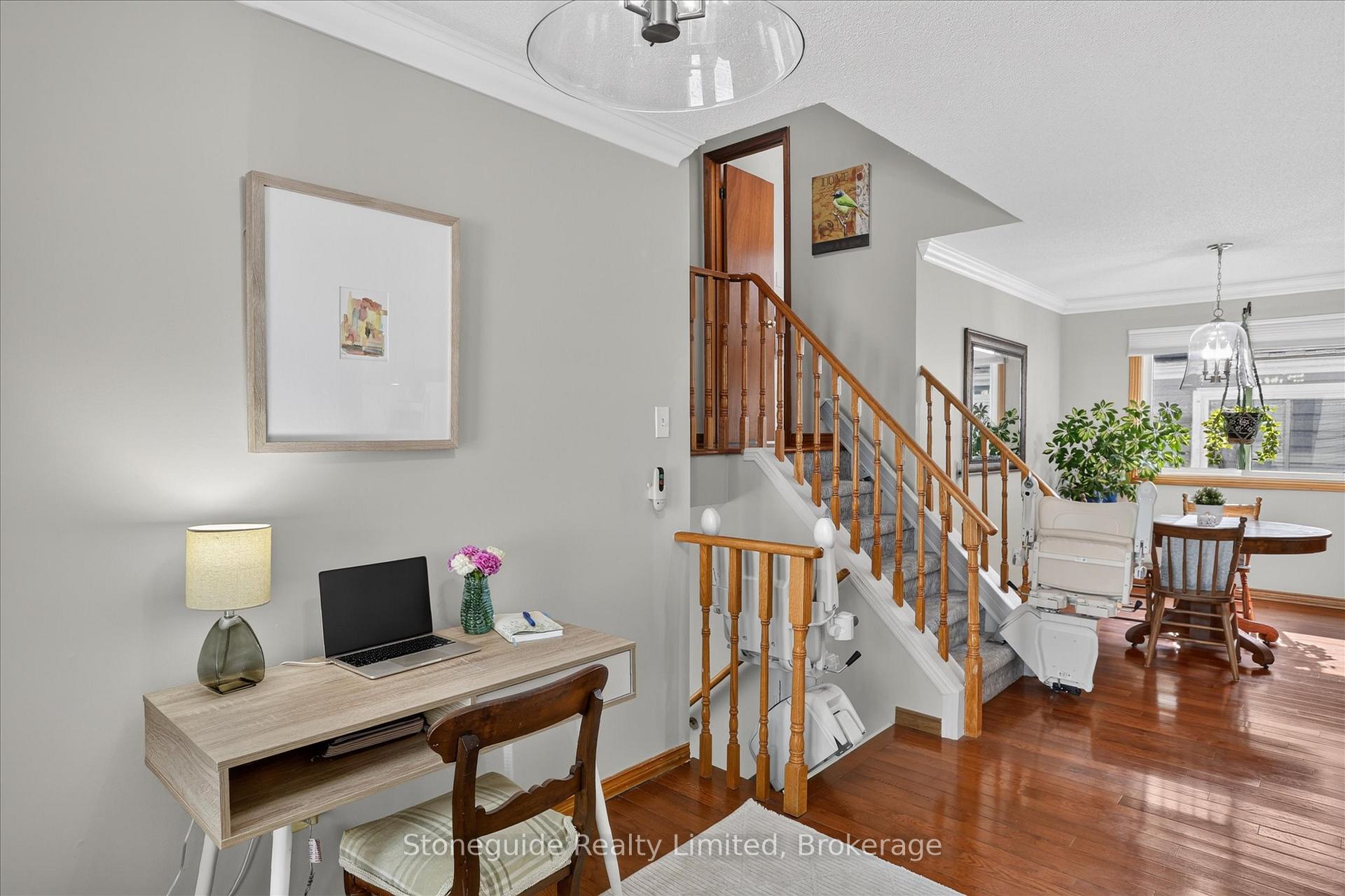 Photo 11 of 1185 Huntington Circle, Peterborough, Otonabee Ward 1 — HOMEH