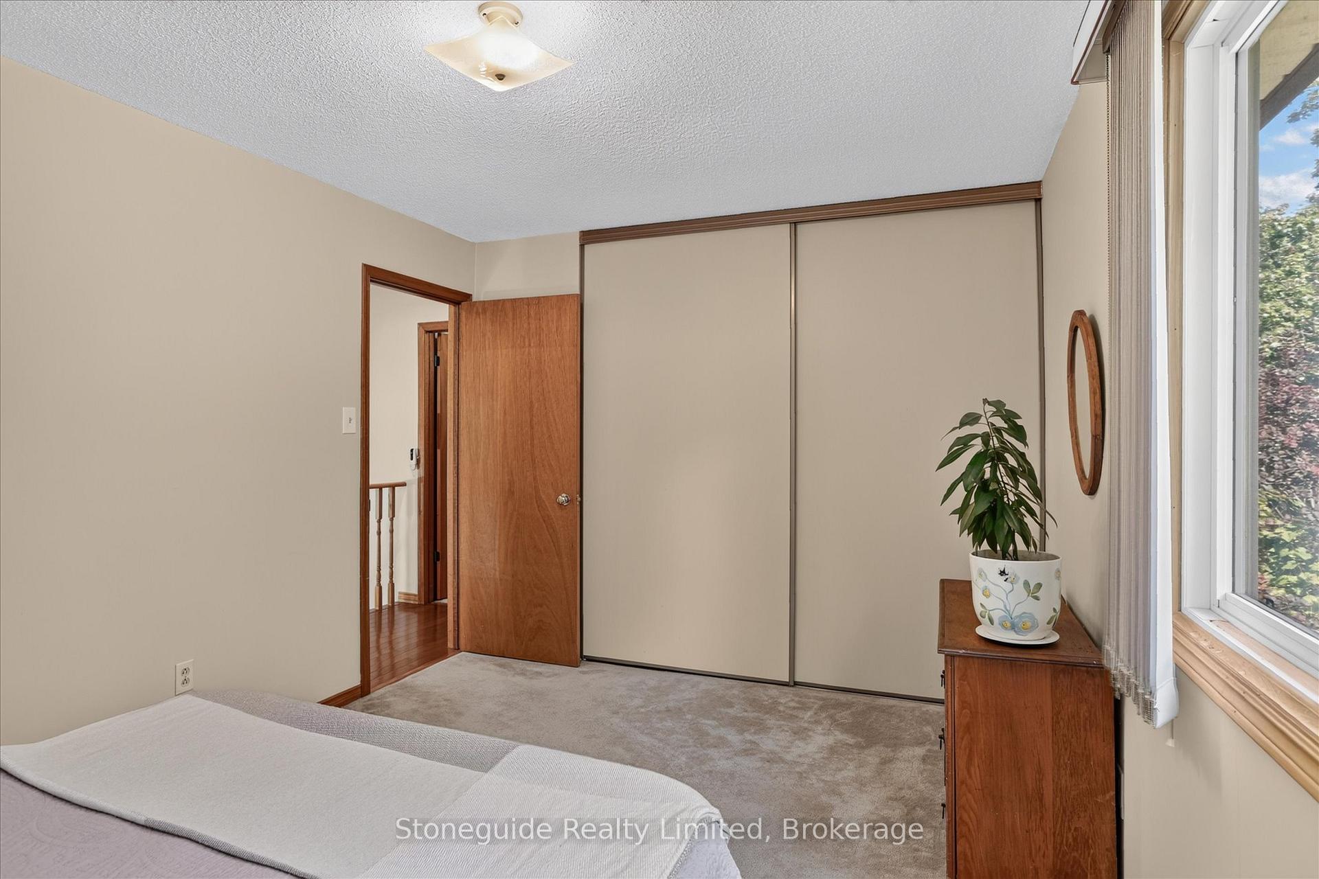 Photo 16 of 1185 Huntington Circle, Peterborough, Otonabee Ward 1 — HOMEH