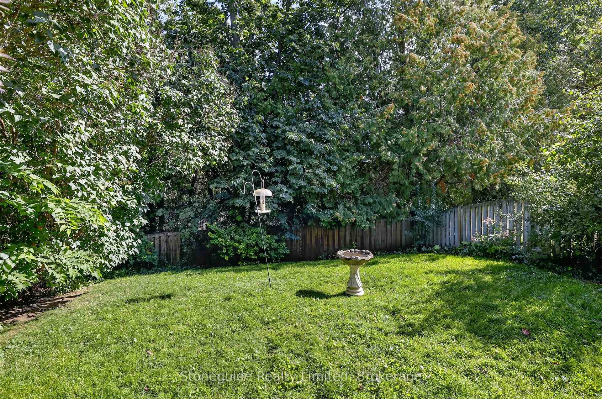Photo 27 of 1185 Huntington Circle, Peterborough, Otonabee Ward 1 — HOMEH