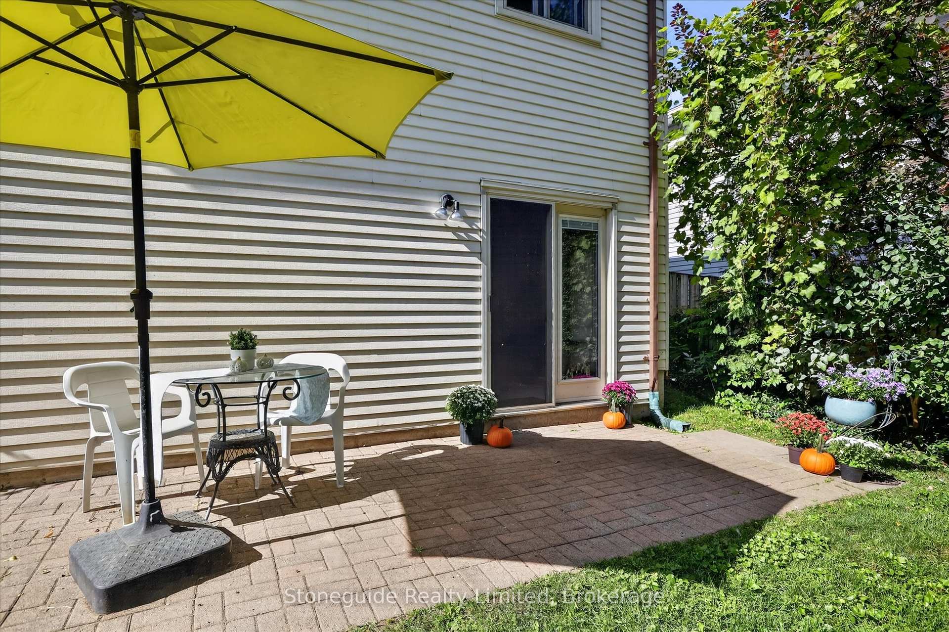 Photo 29 of 1185 Huntington Circle, Peterborough, Otonabee Ward 1 — HOMEH