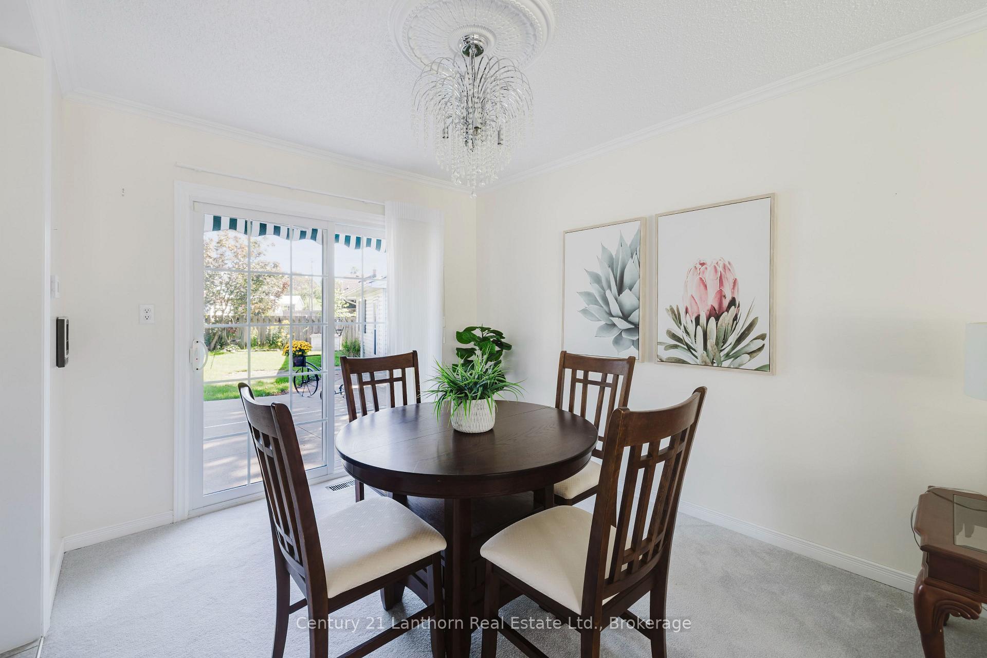 Photo 12 of 31 Marsh Drive, Belleville, Belleville Ward — HOMEH