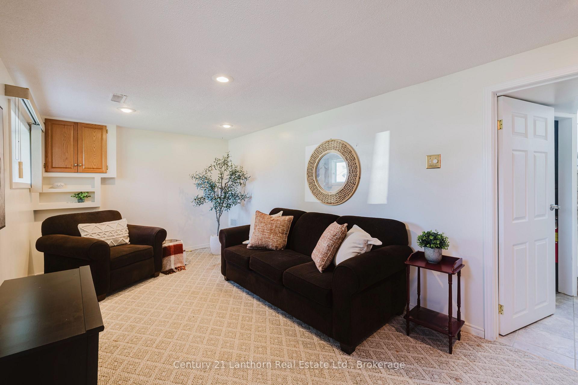 Photo 19 of 31 Marsh Drive, Belleville, Belleville Ward — HOMEH