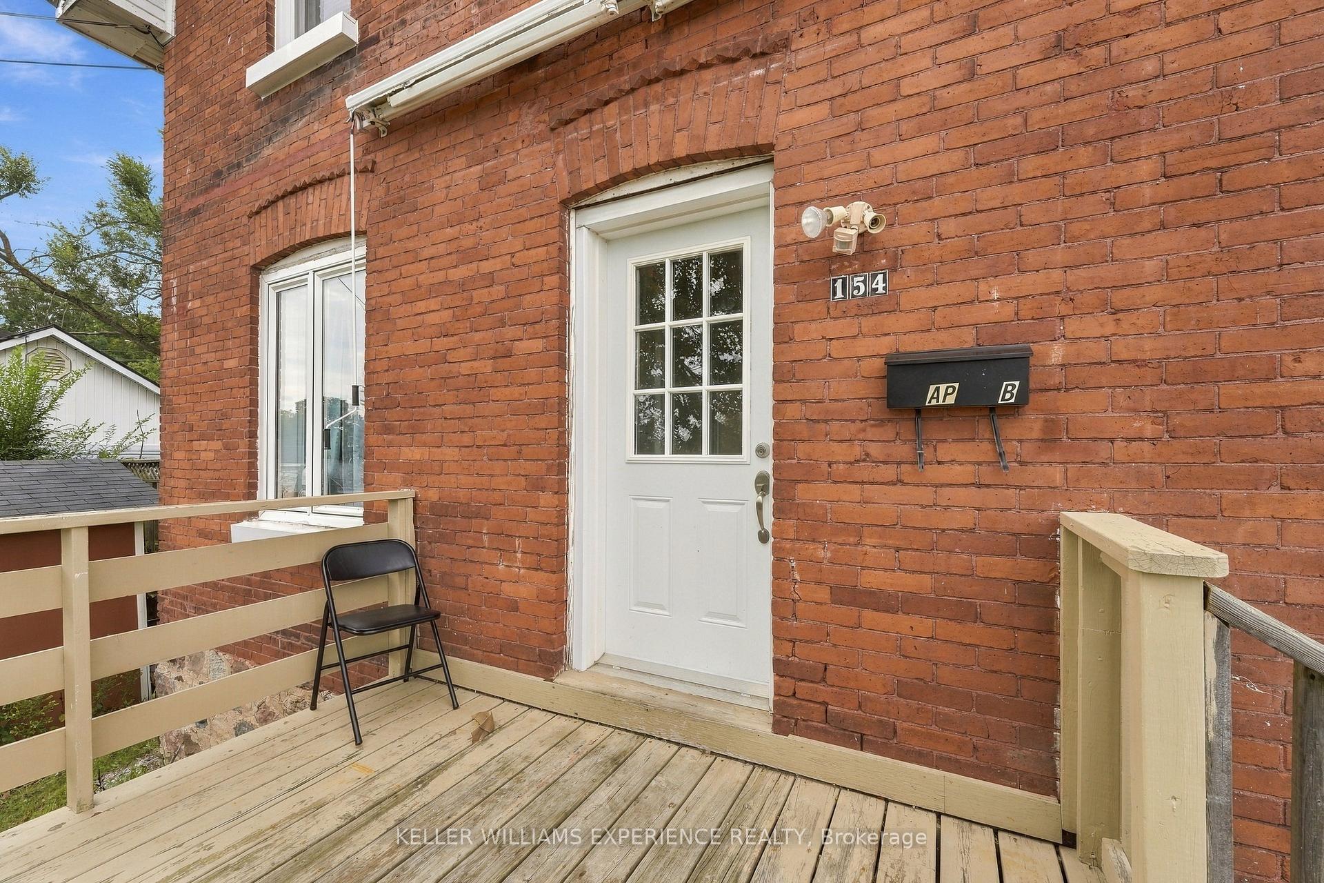 Photo 2 of 154 Fifth Street, Midland — HOMEH