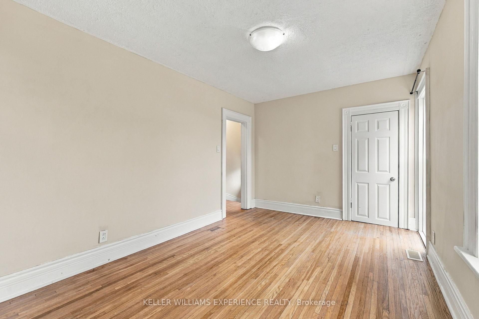 Photo 6 of 154 Fifth Street, Midland — HOMEH