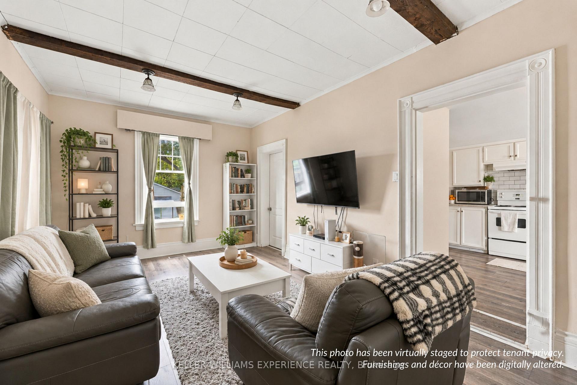 Photo 12 of 154 Fifth Street, Midland — HOMEH
