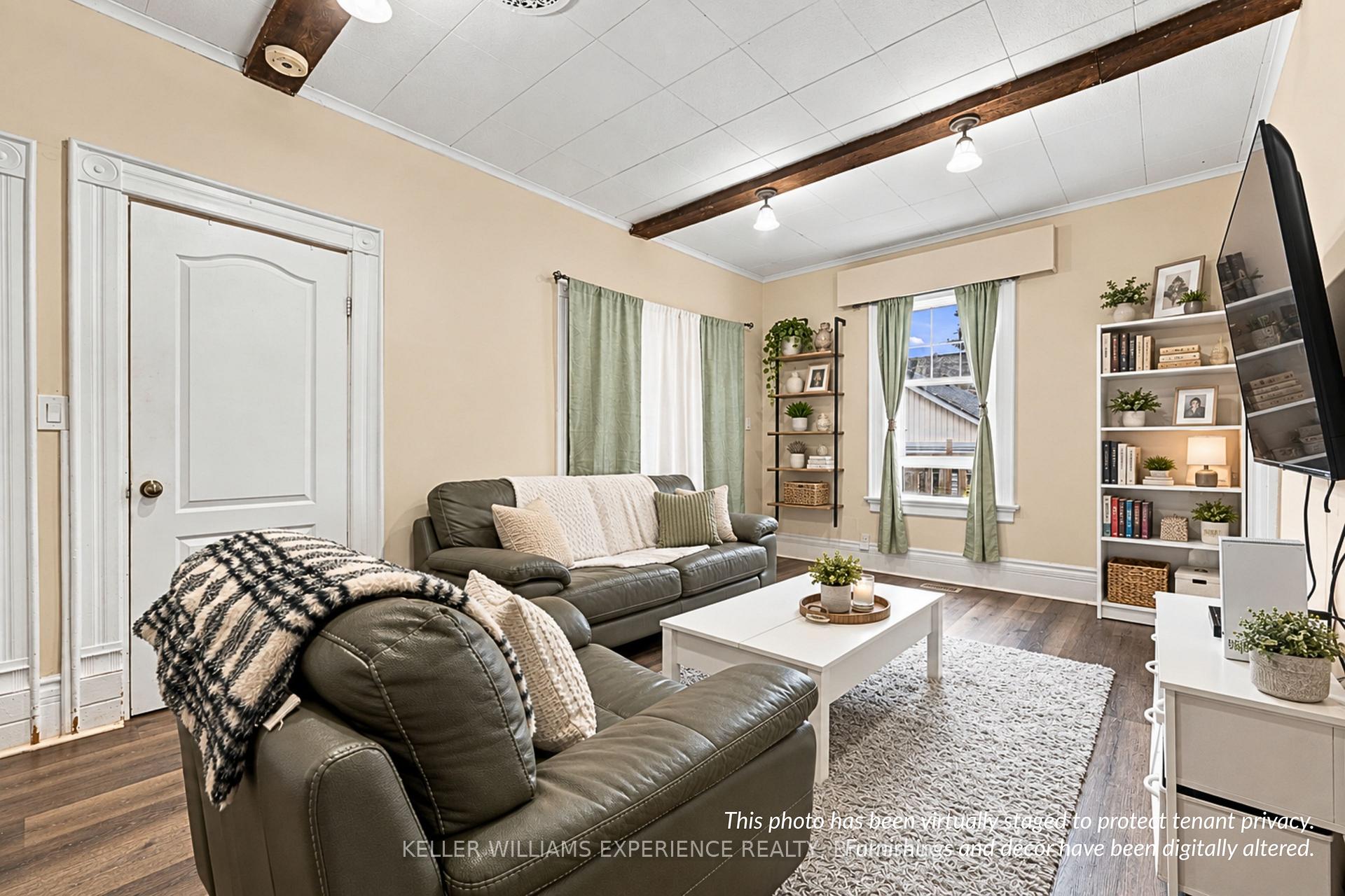 Photo 13 of 154 Fifth Street, Midland — HOMEH