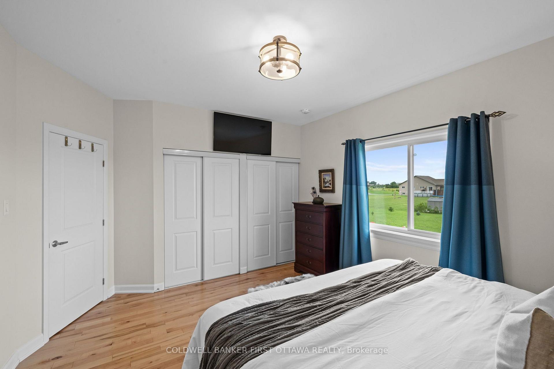 Photo 21 of 216 Owen Lucas Street, McNab/Braeside, Mcnab/Braeside Twps — HOMEH