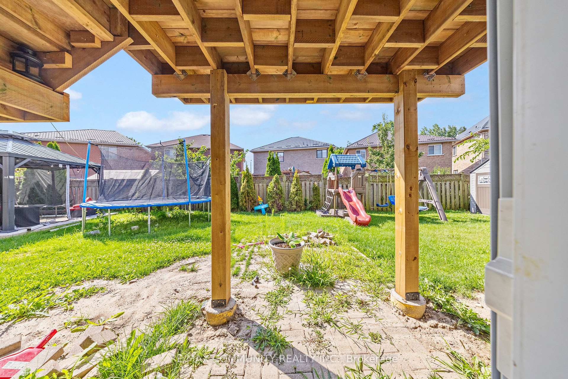 Photo 23 of Unit BSMT, 72 Lampman Drive, Scarborough, Morningside — HOMEH