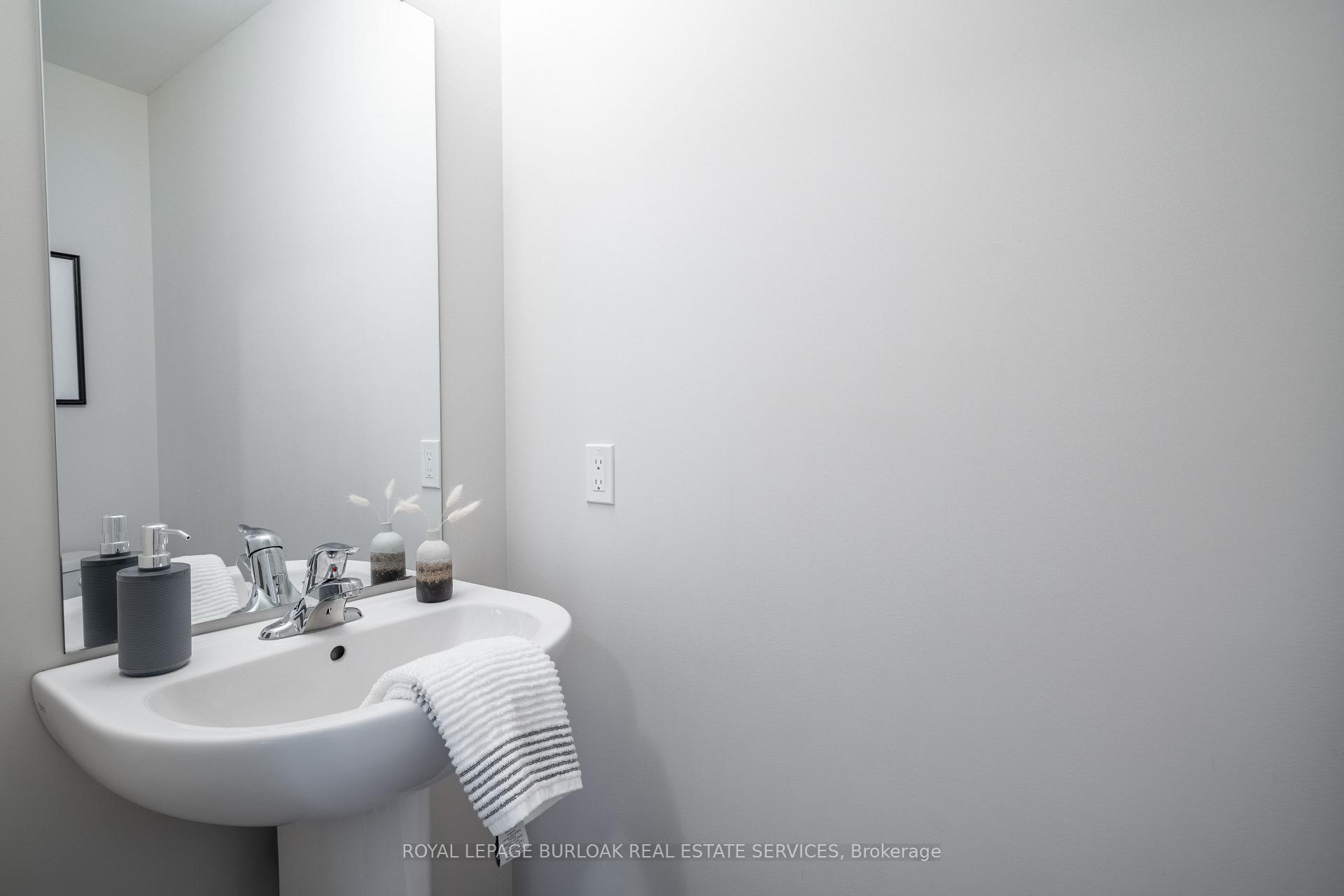 Photo 21 of Unit 13, 4552 Portage Road, Niagara Falls, Cherrywood — HOMEH