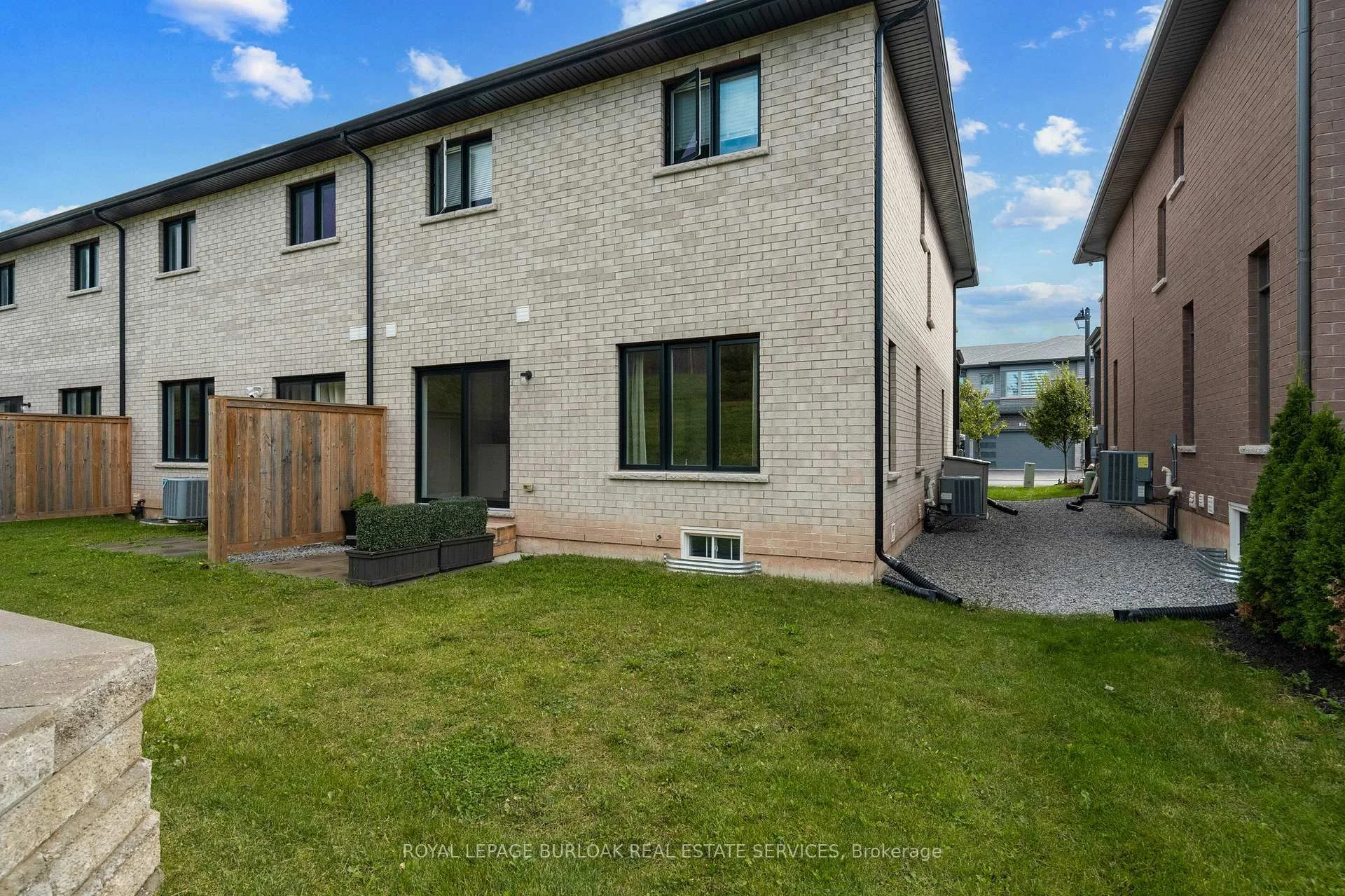 Photo 38 of Unit 13, 4552 Portage Road, Niagara Falls, Cherrywood — HOMEH