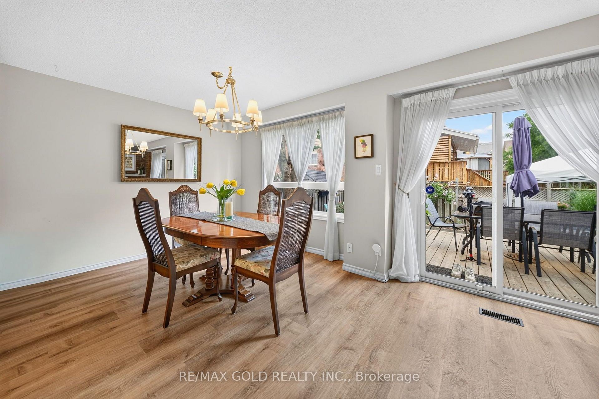 Photo 18 of 6 Rowe Court, Brampton, Brampton West — HOMEH