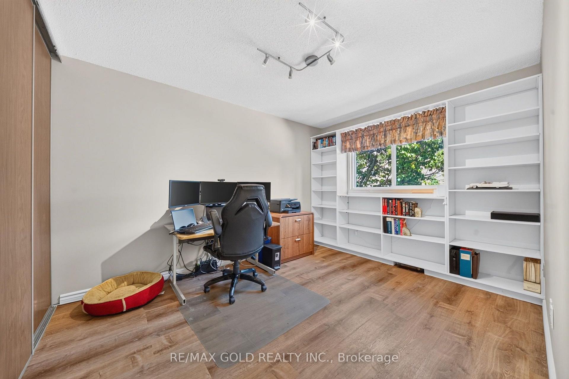 Photo 38 of 6 Rowe Court, Brampton, Brampton West — HOMEH