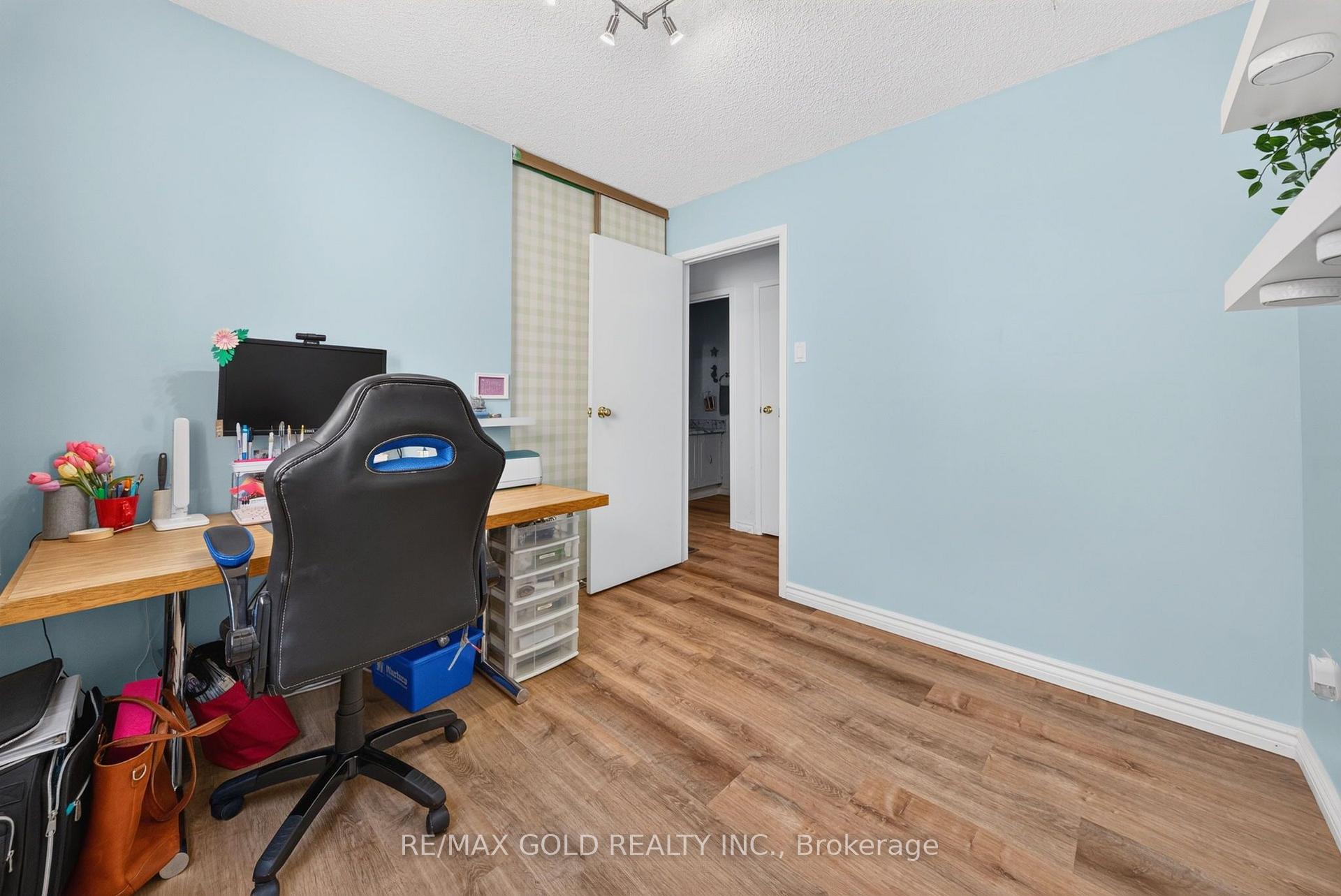 Photo 43 of 6 Rowe Court, Brampton, Brampton West — HOMEH